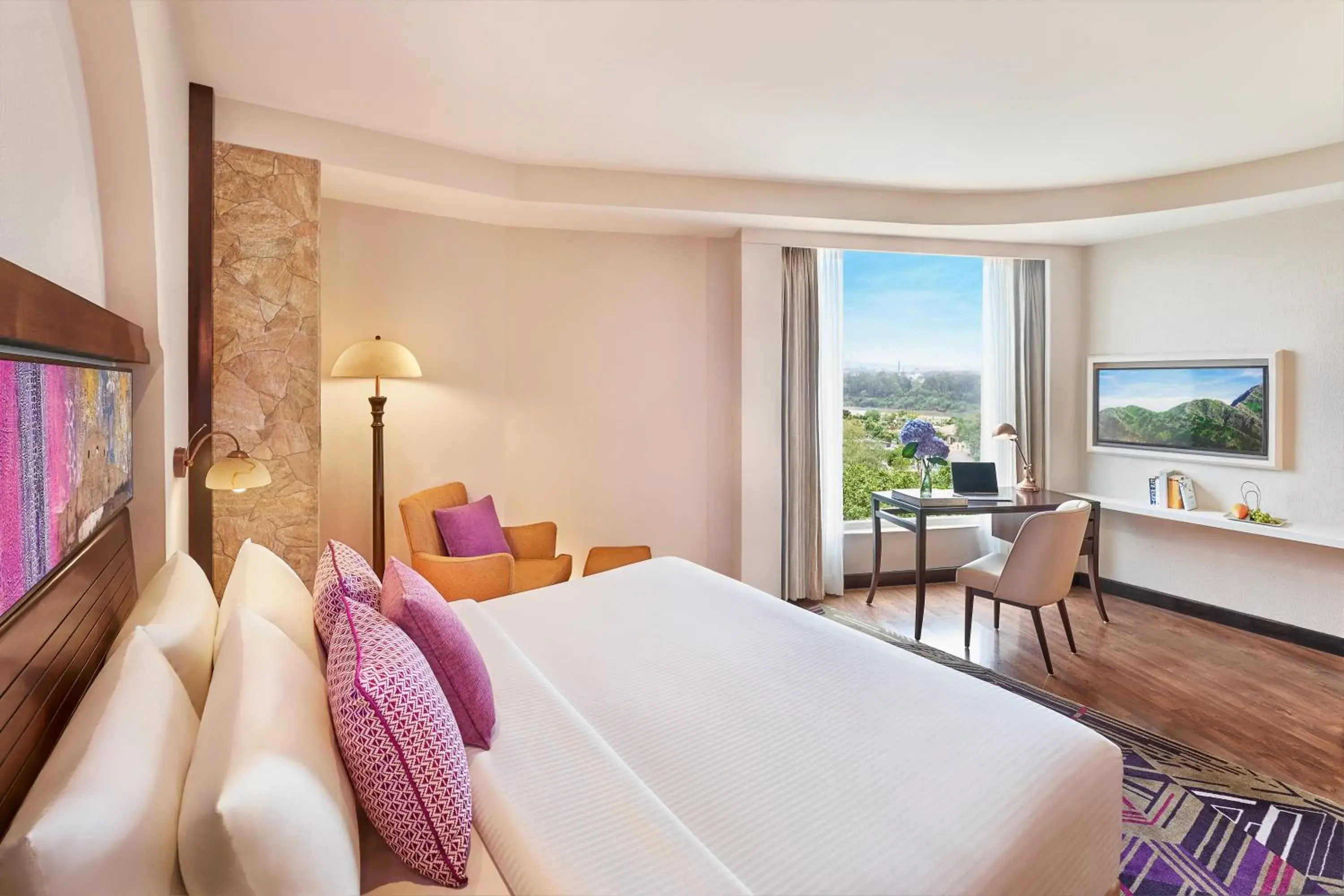 Bed in Vivanta Jammu City Centre Bed in Vivanta Jammu City Centre