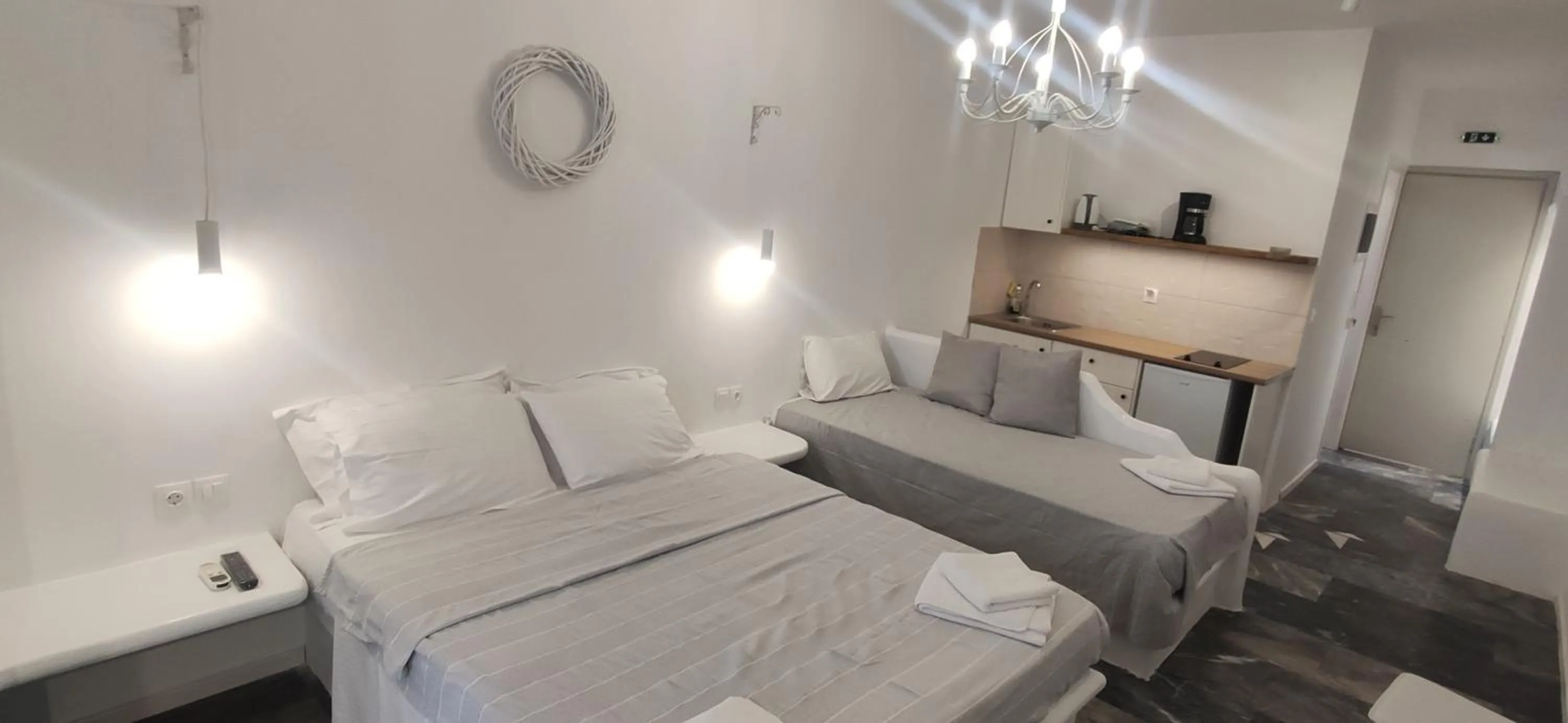 Photo of the whole room, Bed in Nora Norita