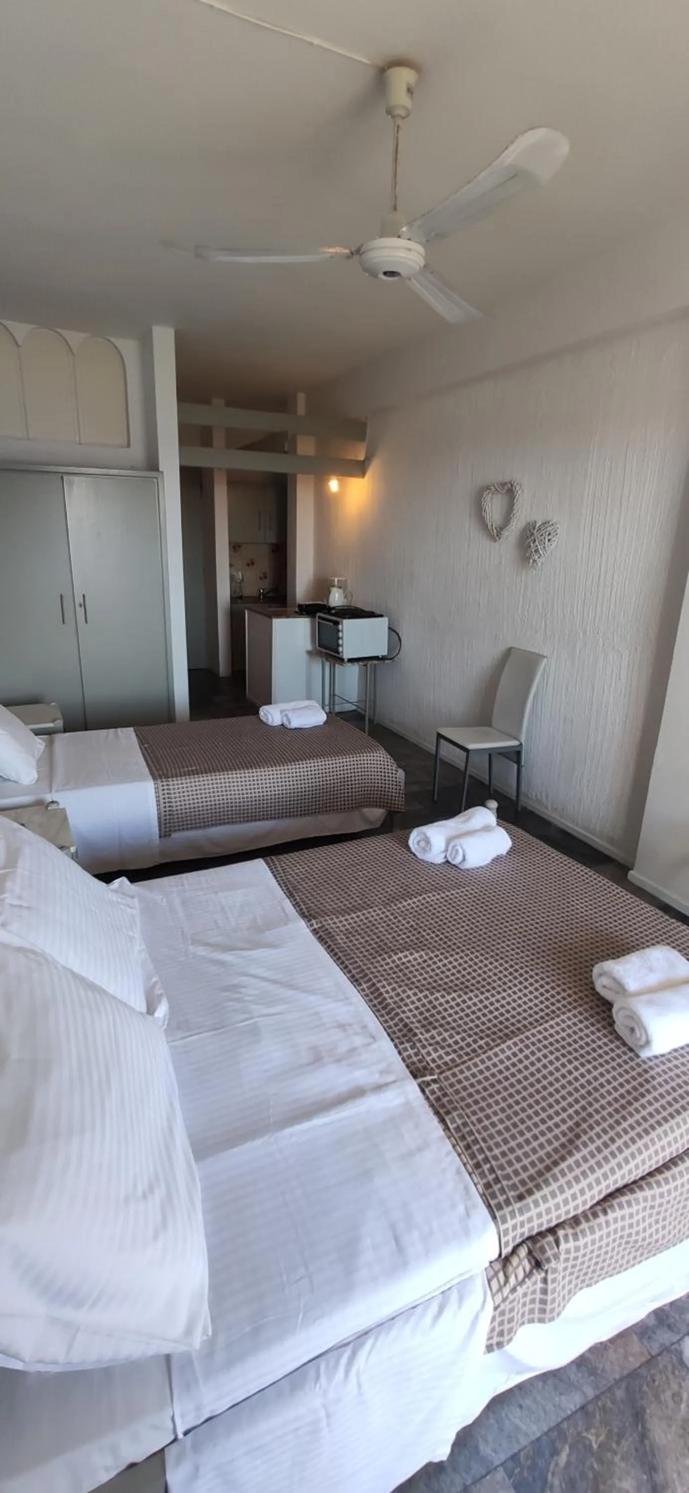 Photo of the whole room, Bed in Nora Norita