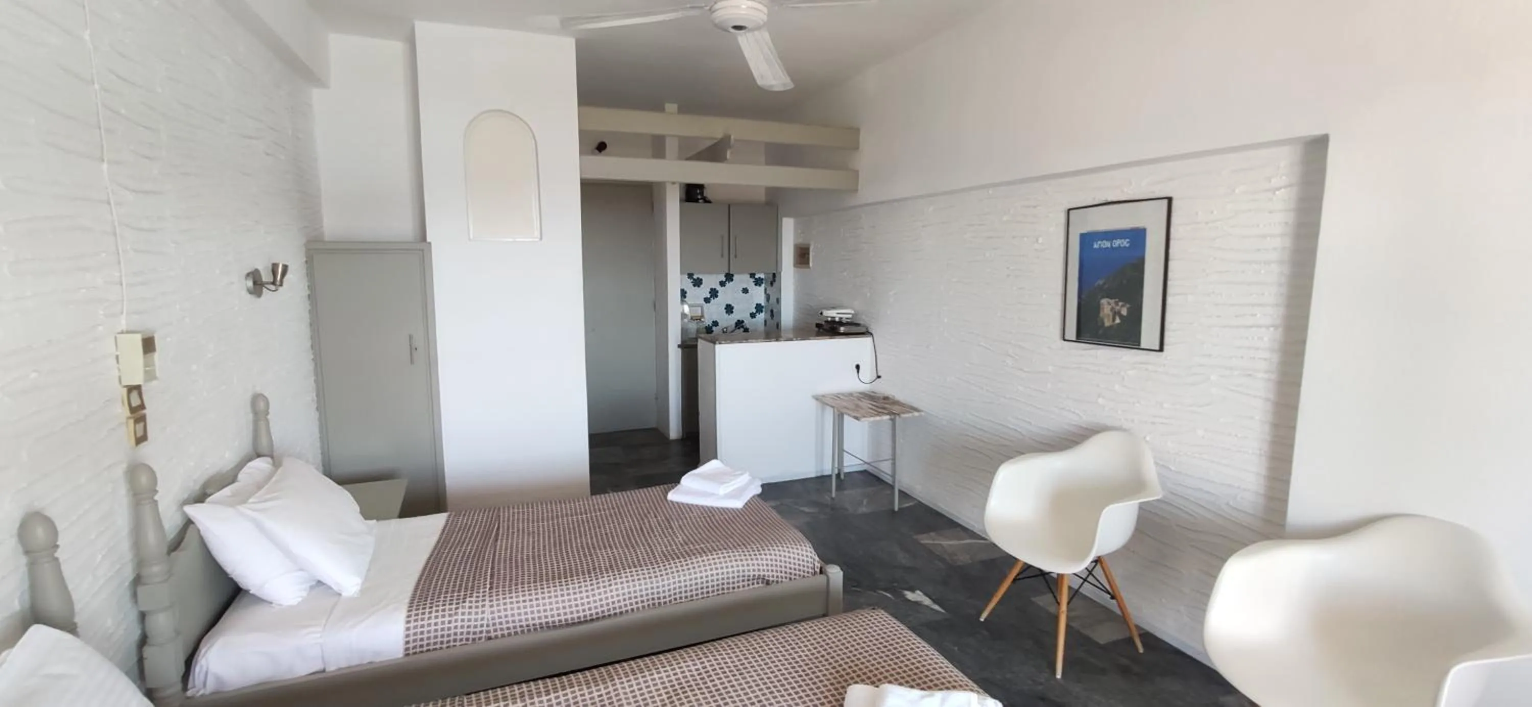 Photo of the whole room, Bed in Nora Norita