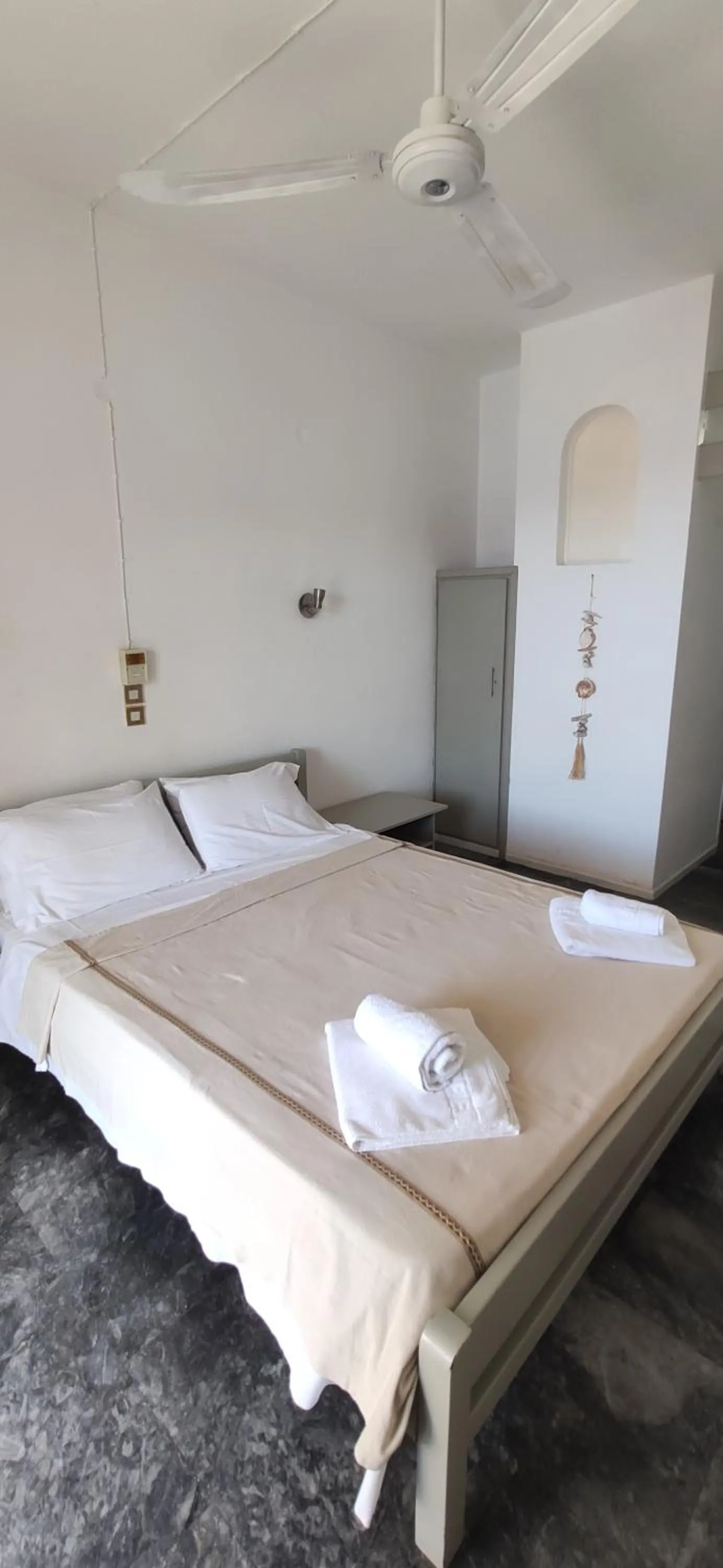Bedroom, Bed in Nora Norita