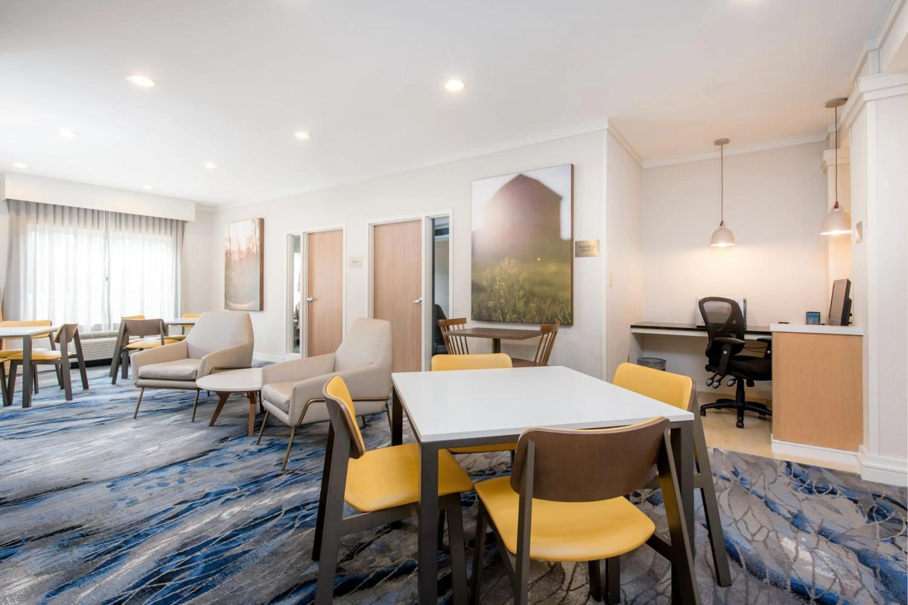 Lobby or reception in Fairfield Inn Suites Brunswick