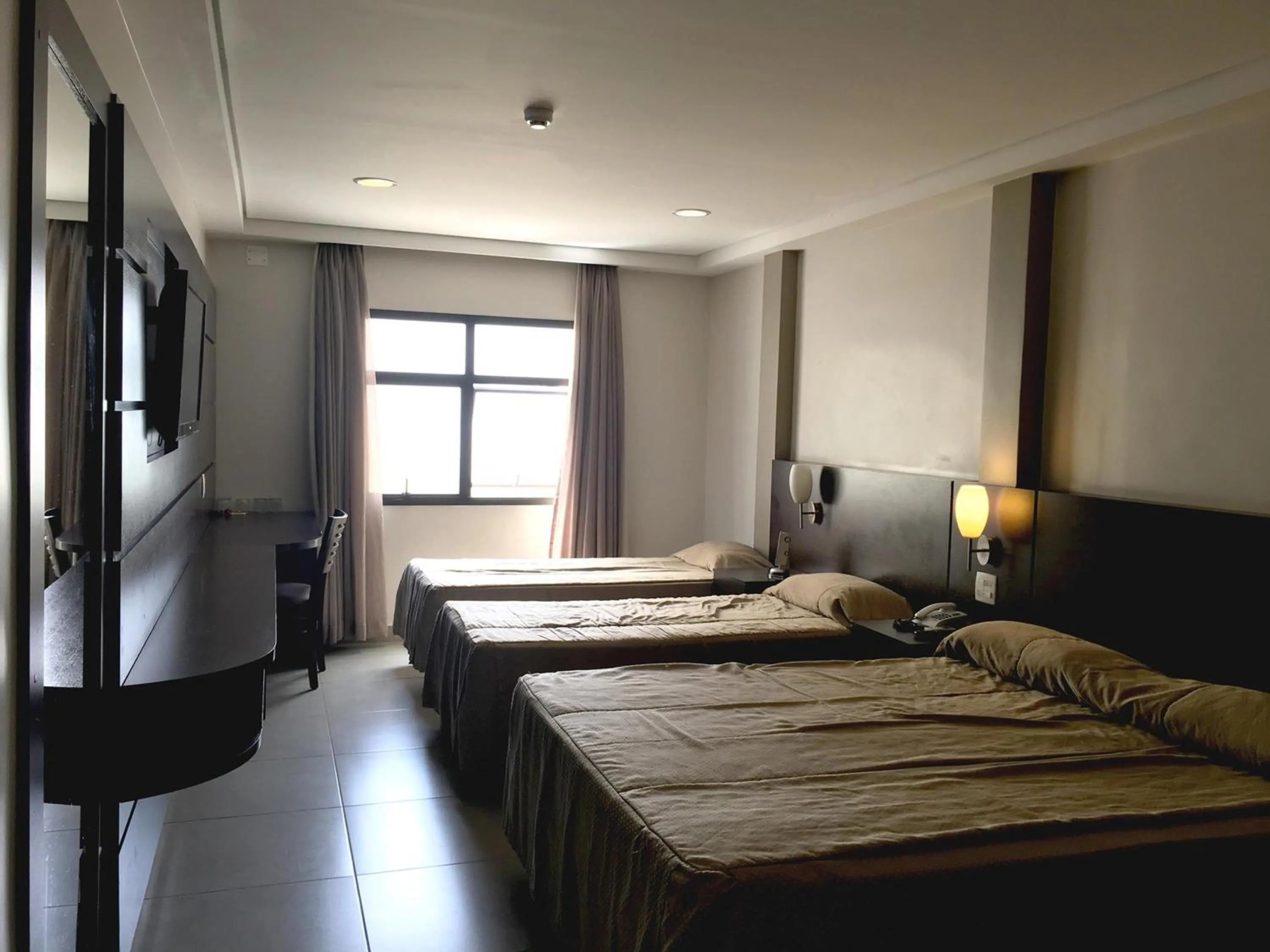 Photo of the whole room, Bed in Hotel Lugus