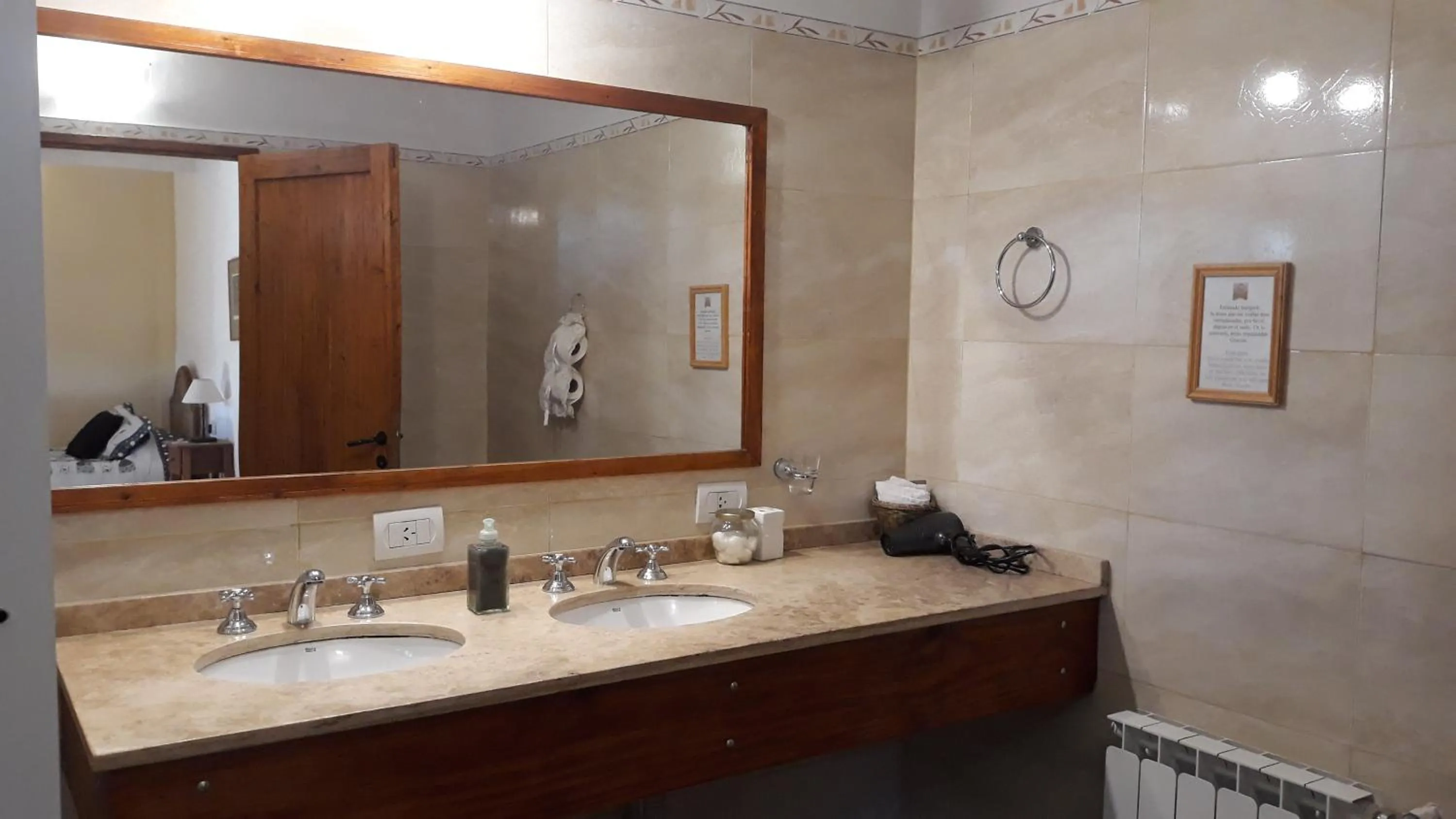 Bathroom in Lujan De Cuyo B&B