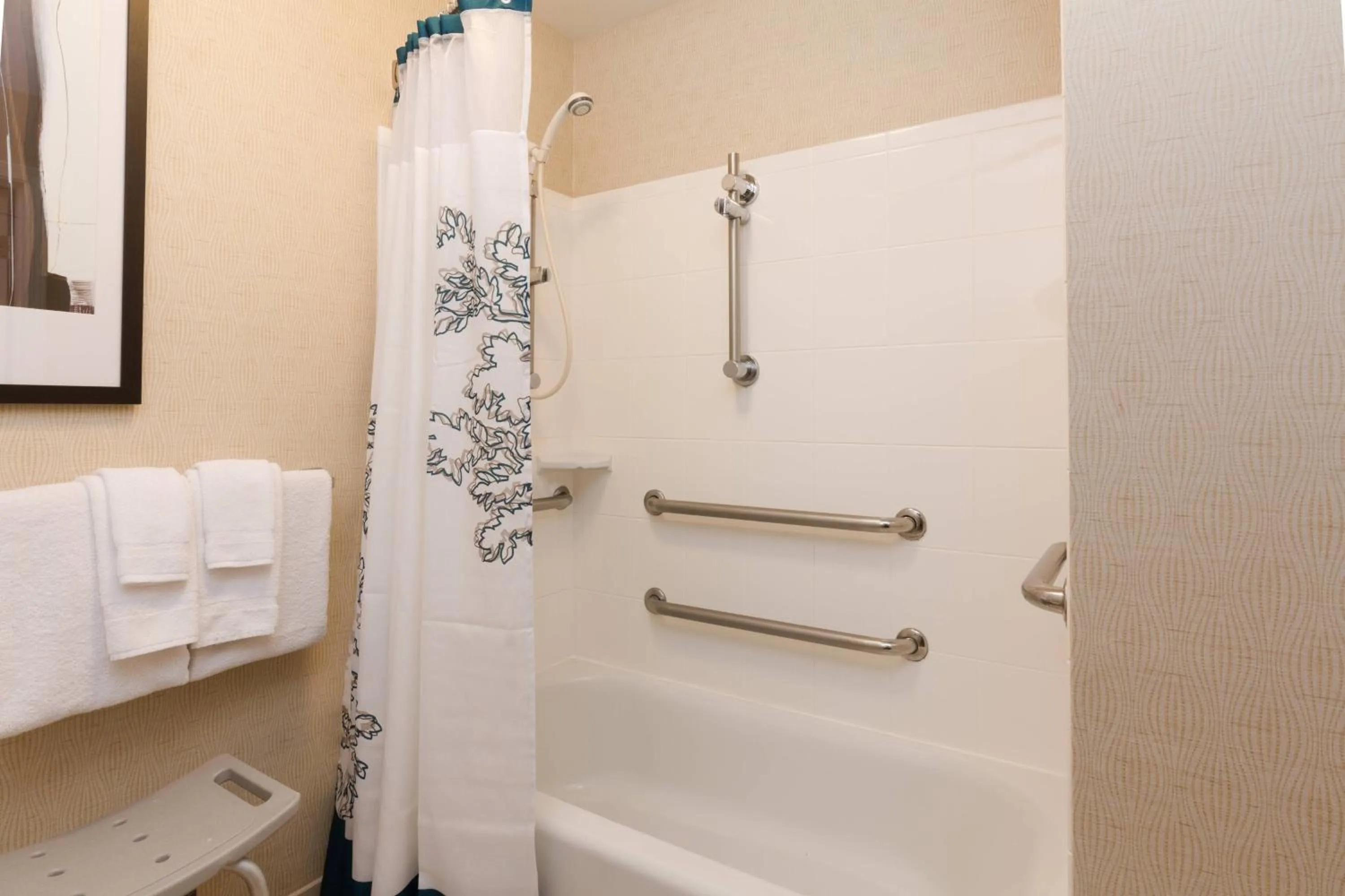 Bathroom in Residence Inn by Marriott Baton Rouge near LSU