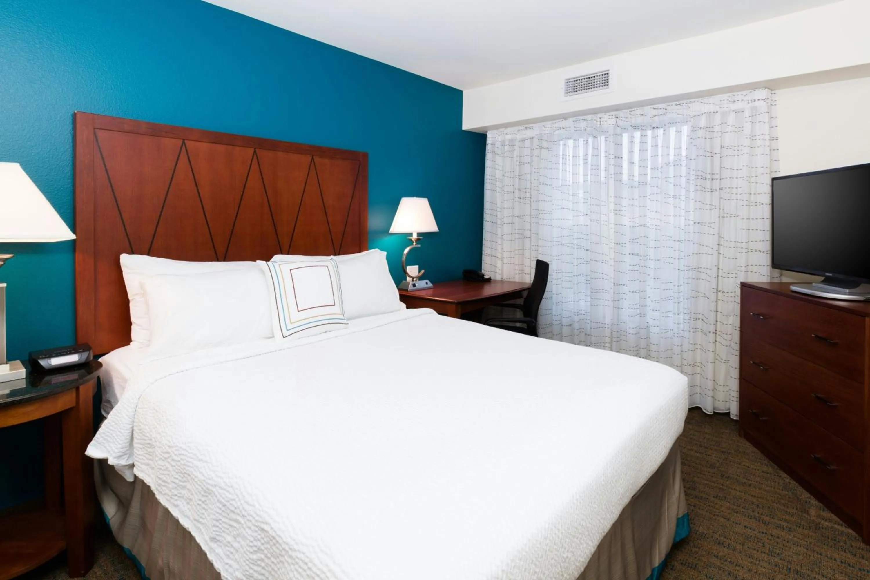 Bedroom, Bed in Residence Inn by Marriott Baton Rouge near LSU