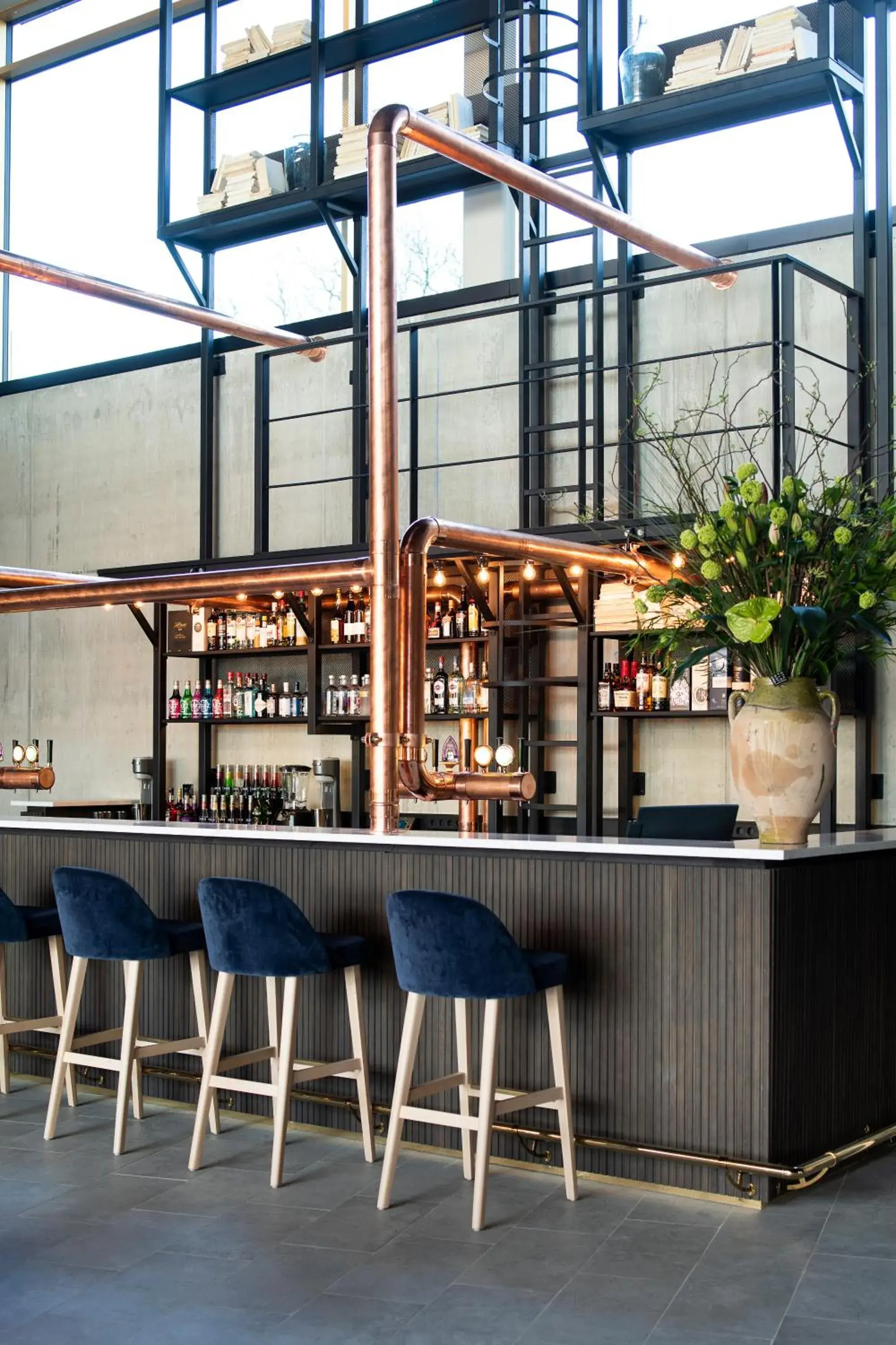 Lounge or bar in Quality Hotel The Box Lounge or bar in Quality Hotel The Box