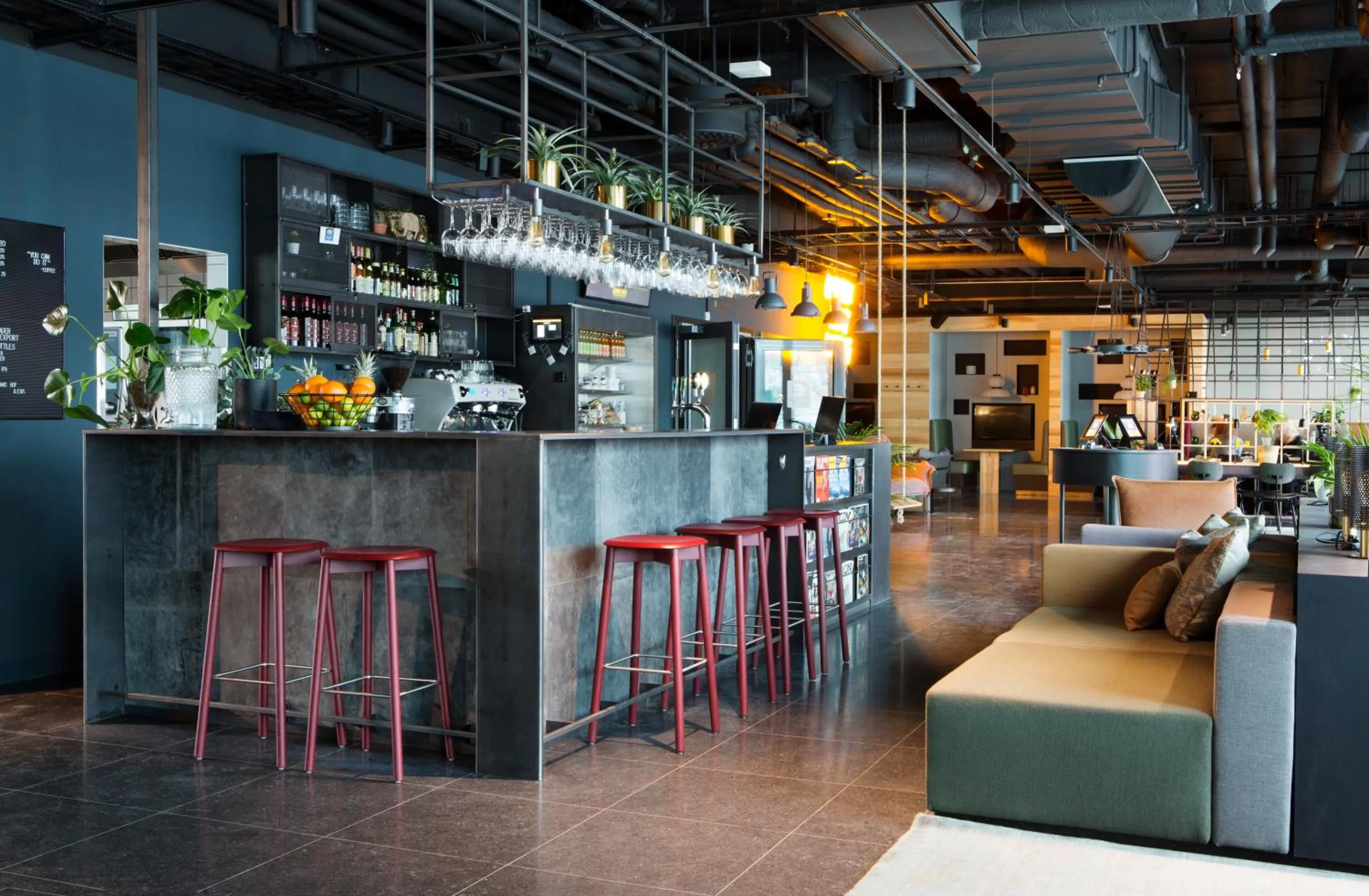 Lobby or reception in Comfort Hotel Västerås