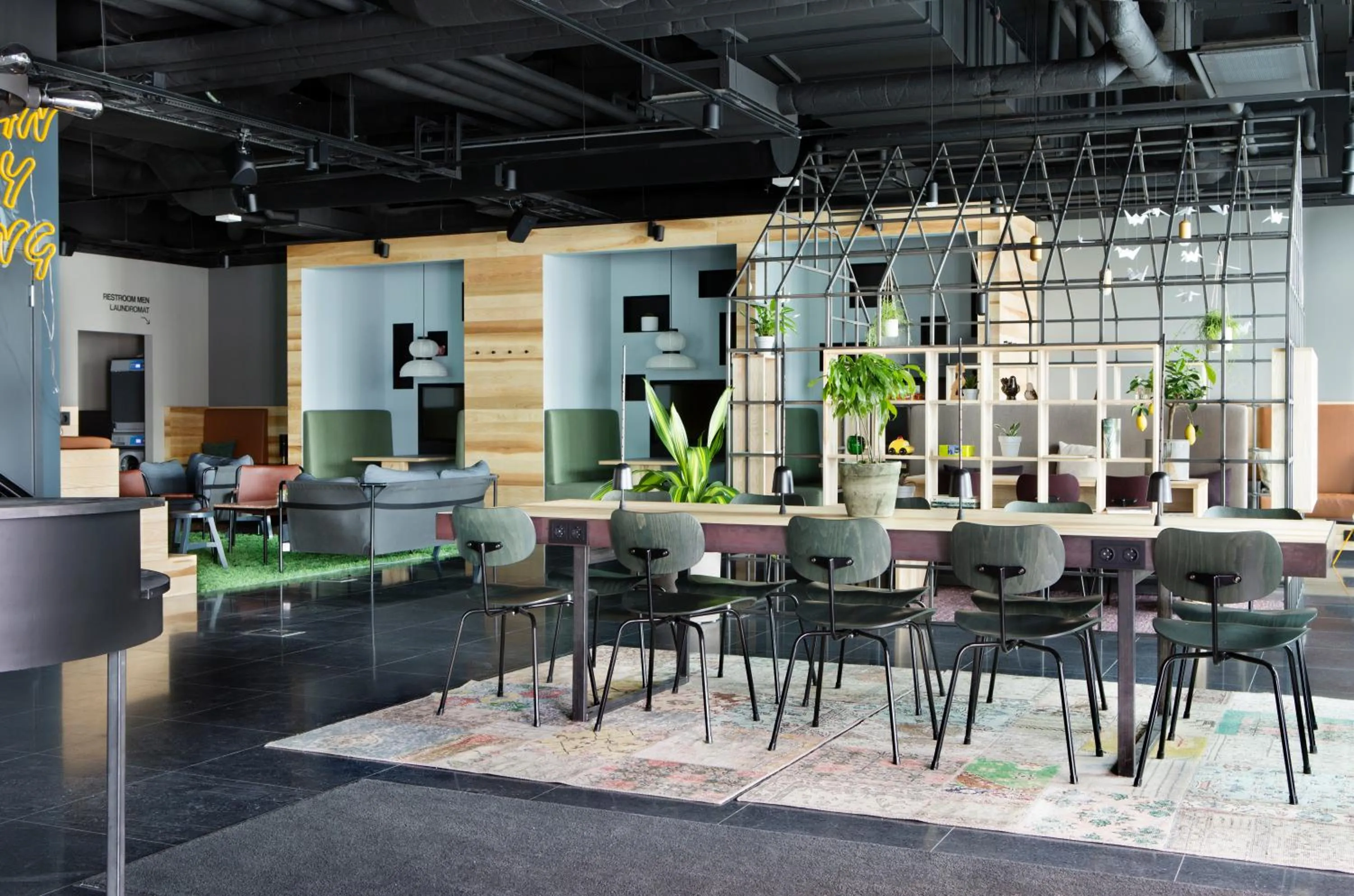 Lobby or reception in Comfort Hotel Västerås