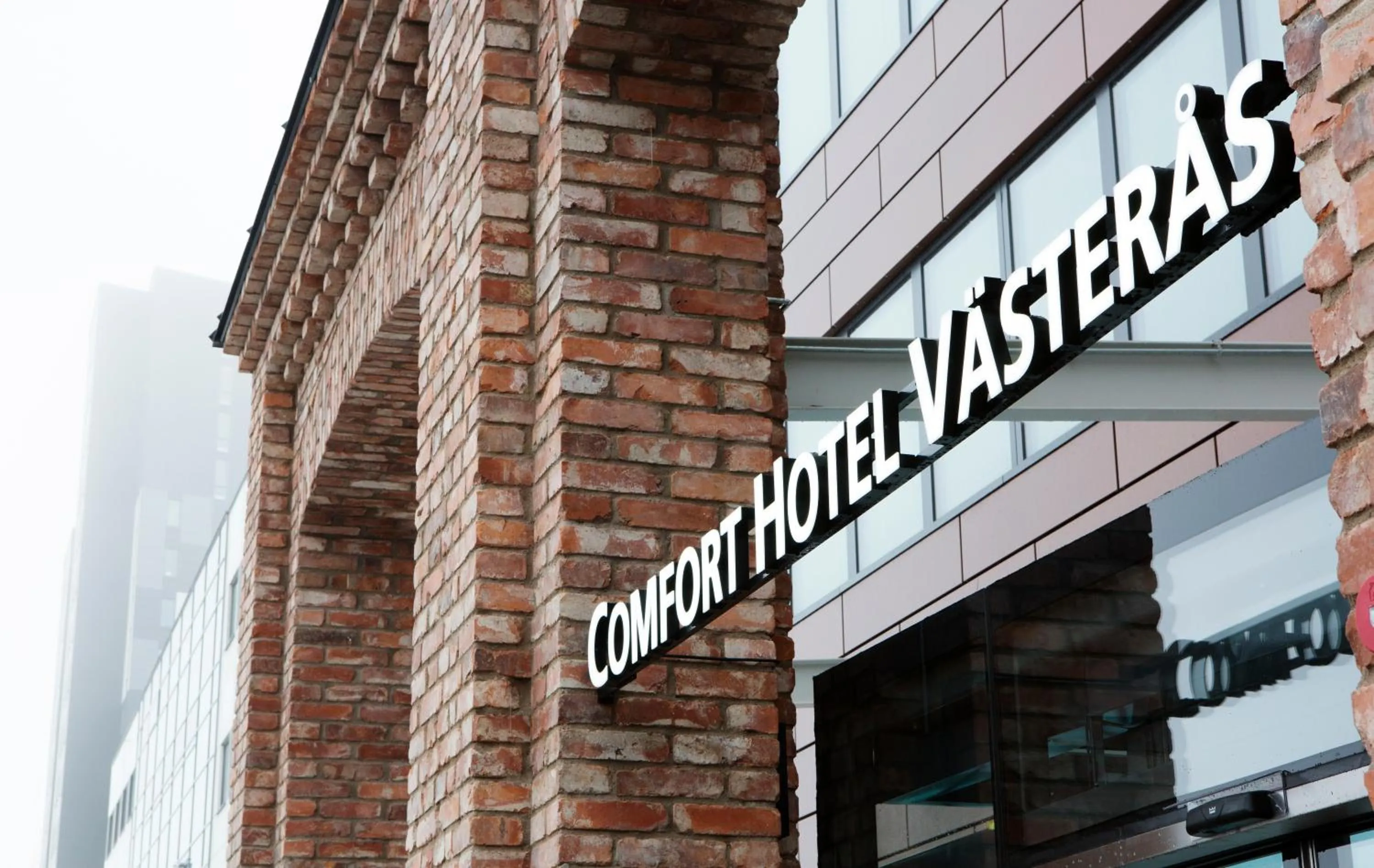 Facade/entrance in Comfort Hotel Västerås