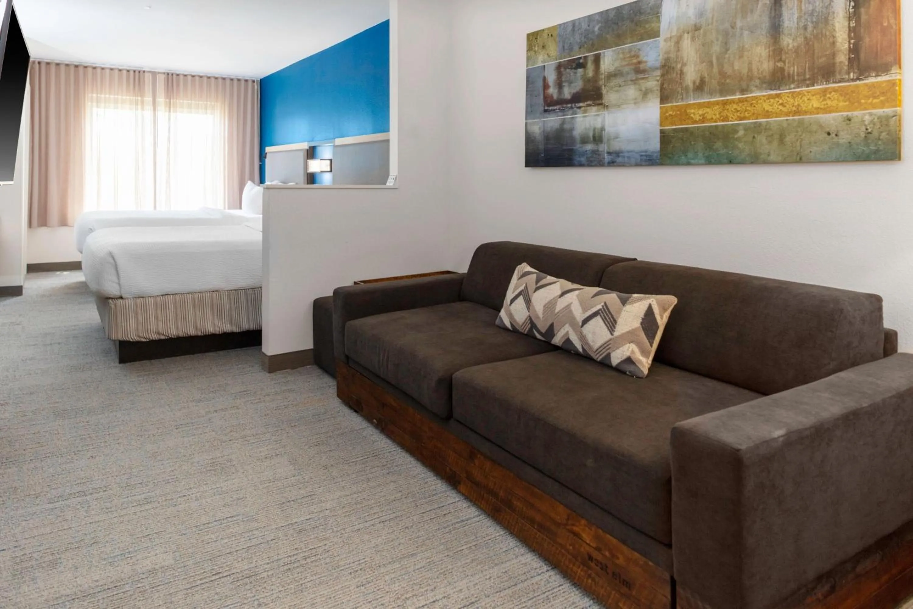 Living room, Bed in SpringHill Suites by Marriott Baton Rouge South