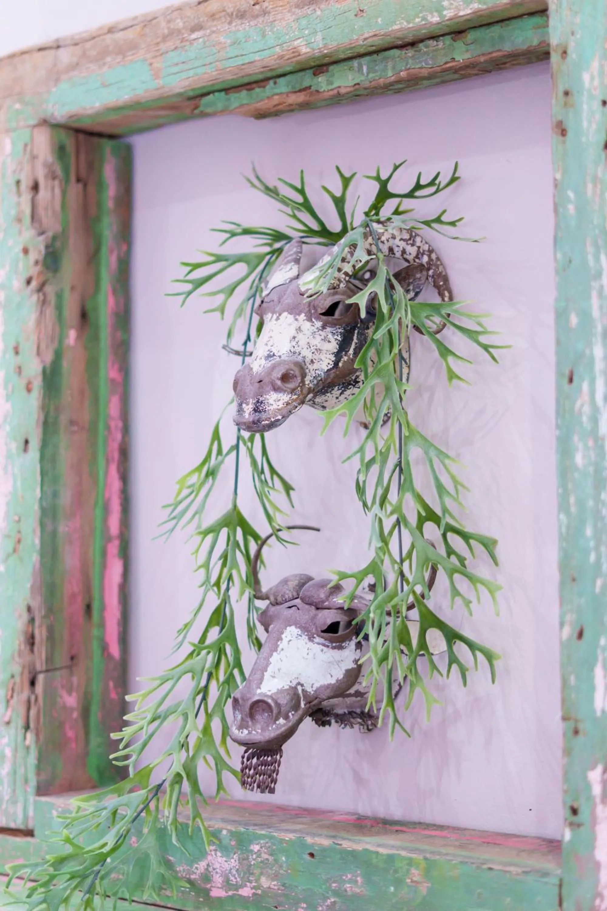 Decorative detail in De Akker Guest House Oudtshoorn