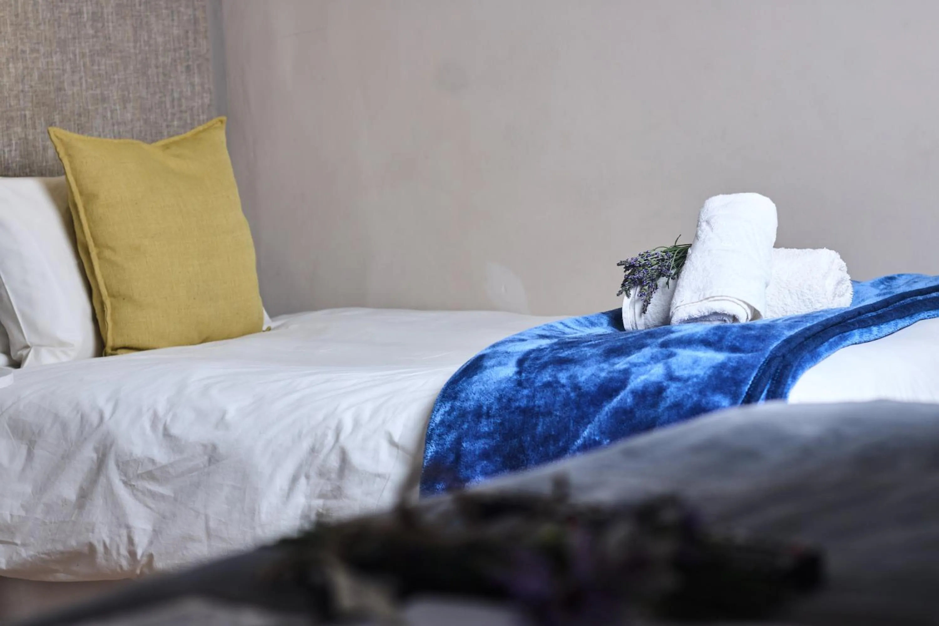 Bed in De Akker Guest House Oudtshoorn