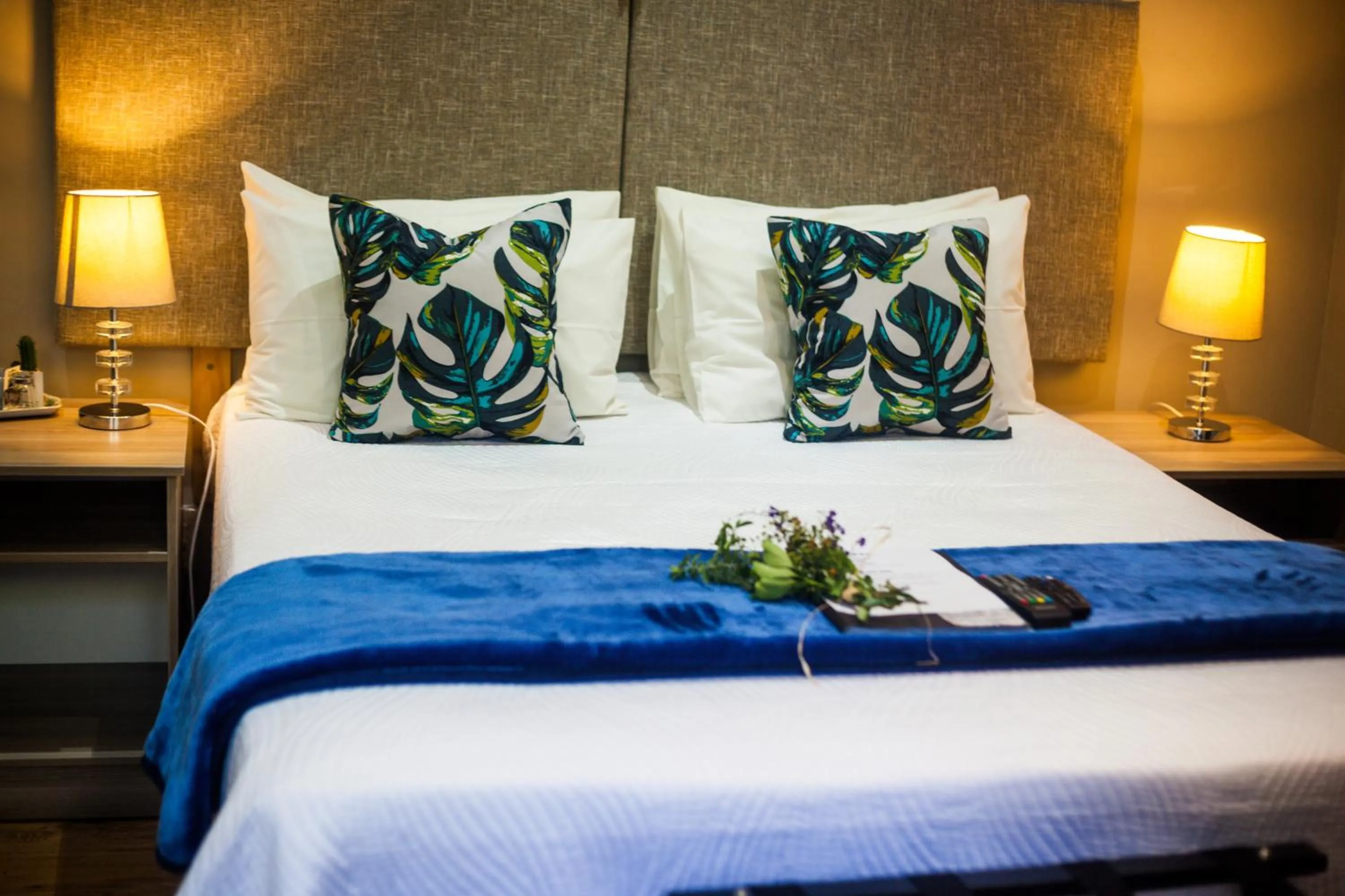 Bed in De Akker Guest House Oudtshoorn