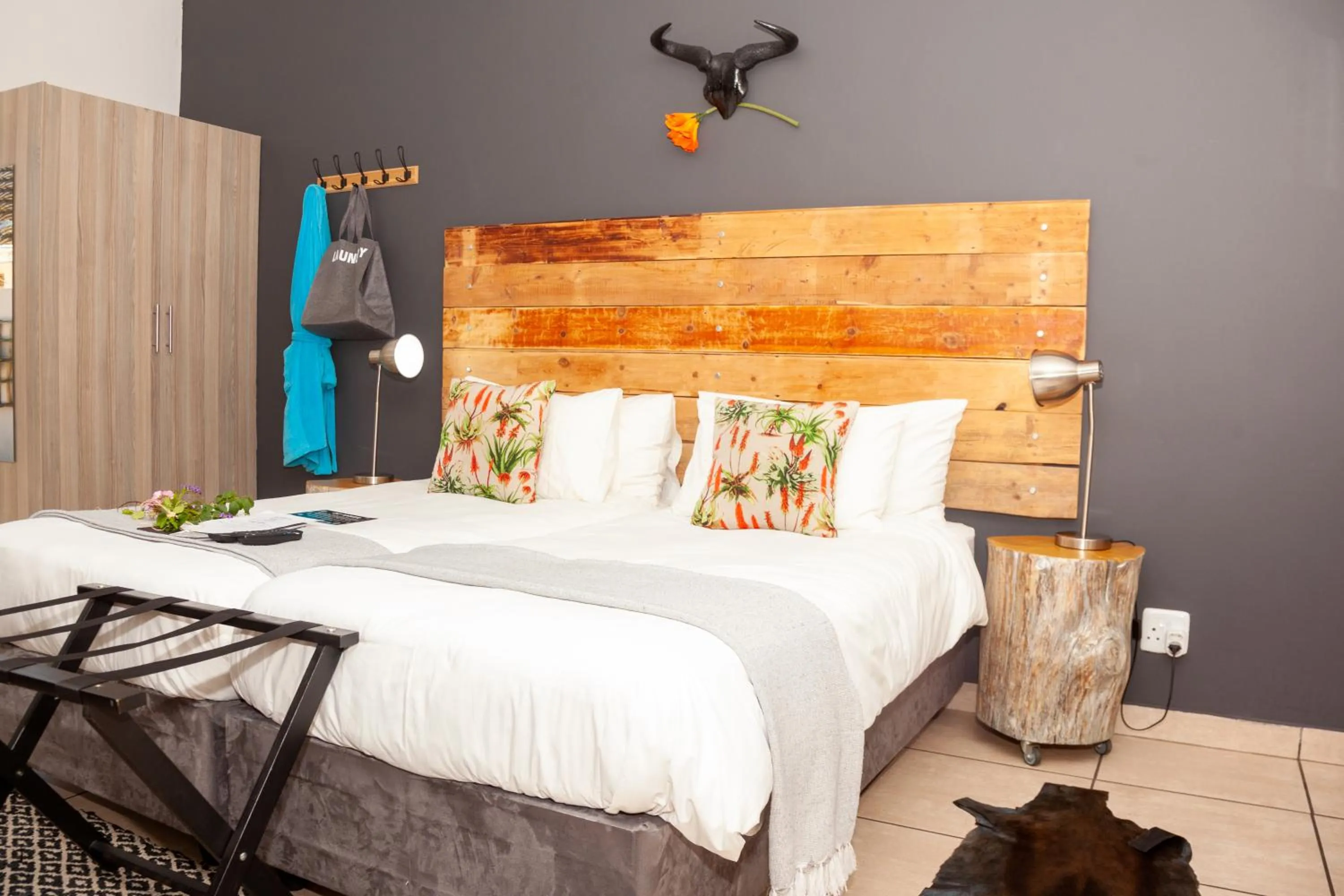 Bedroom, Bed in De Akker Guest House Oudtshoorn