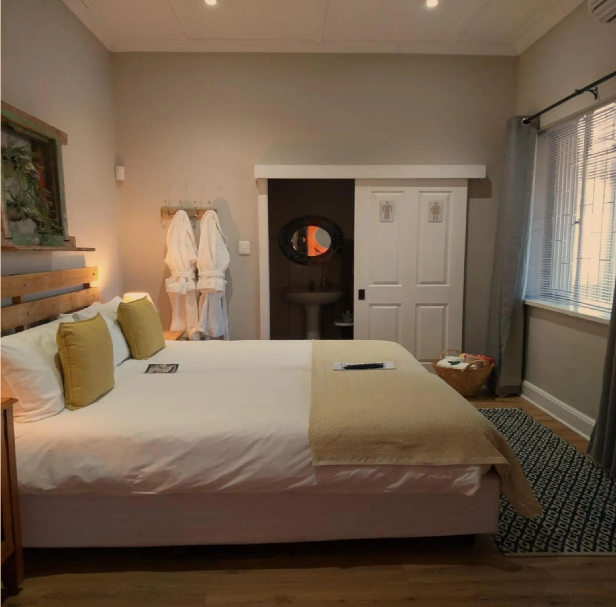 Bedroom, Bed in De Akker Guest House Oudtshoorn