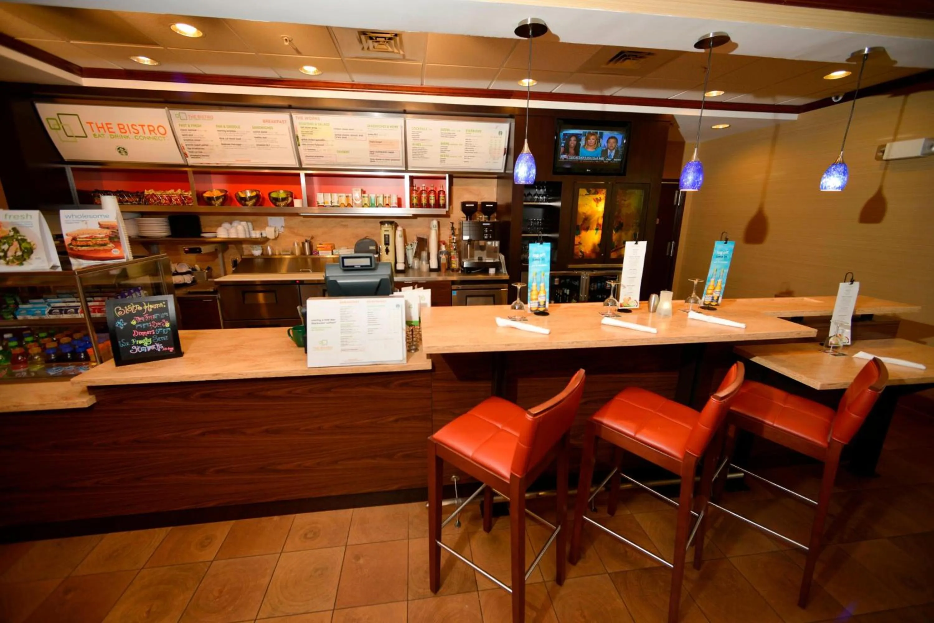 Restaurant/places to eat in Courtyard Middlebury