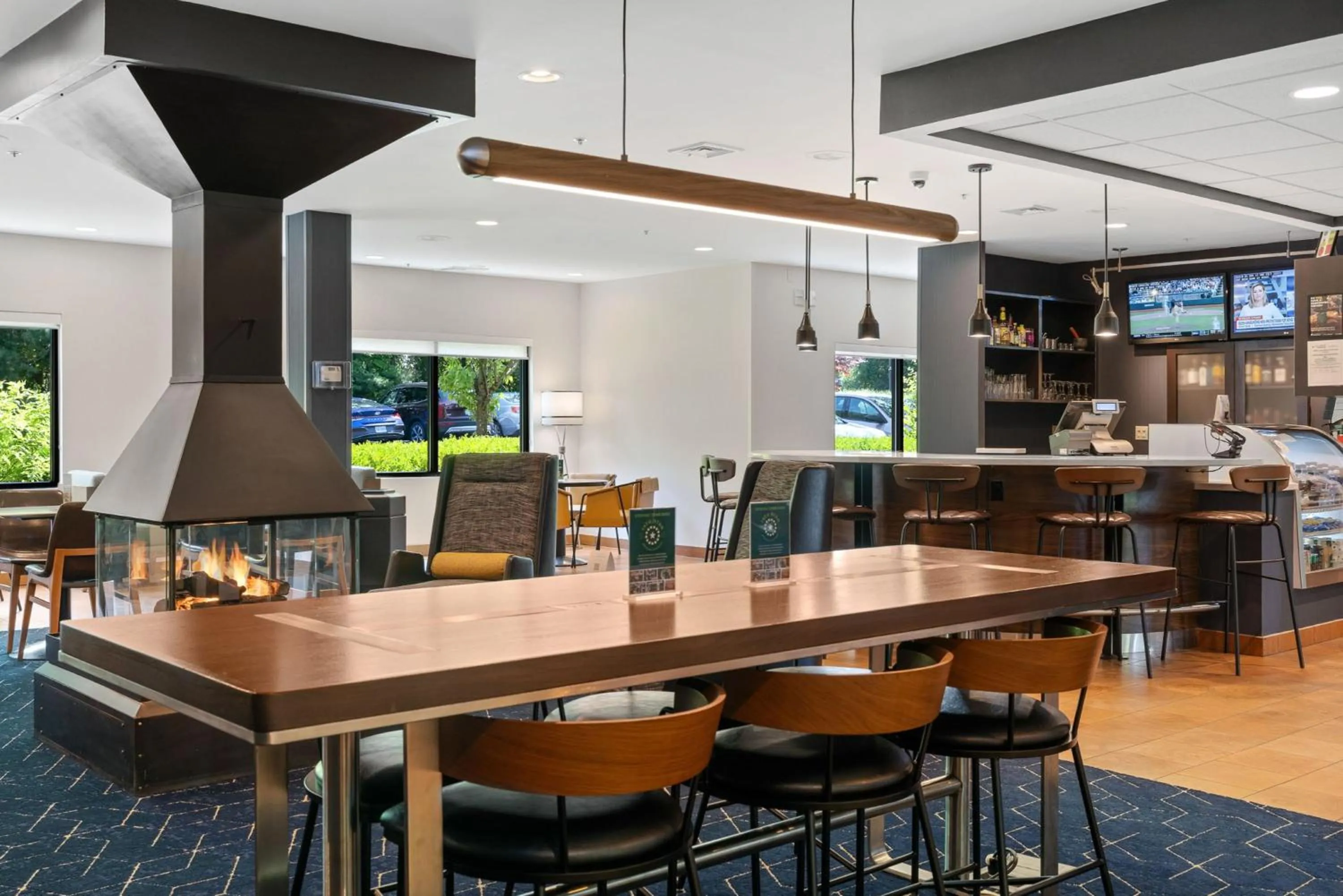 Lobby or reception in Courtyard Burlington Williston