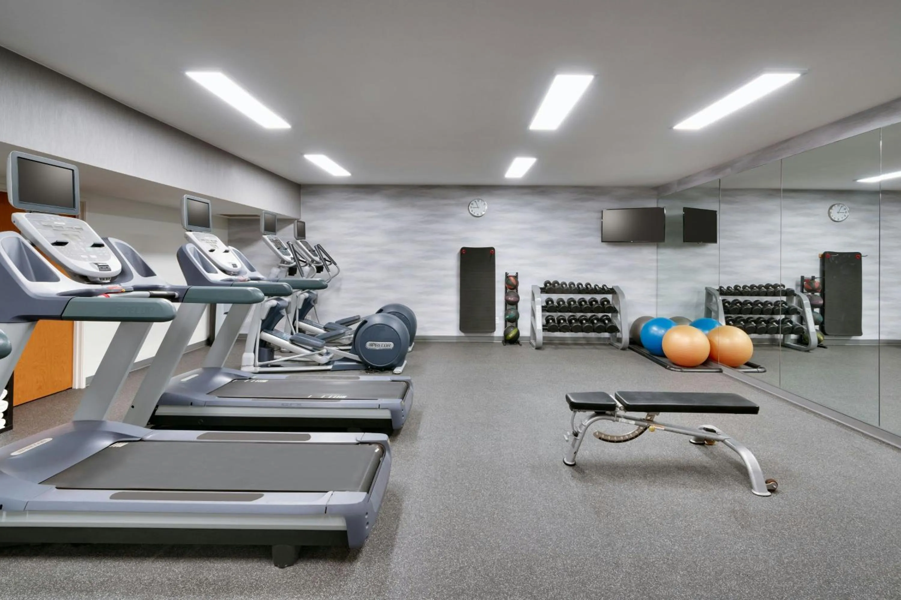 Fitness centre/facilities in Fairfield Inn & Suites Seattle Bellevue/Redmond