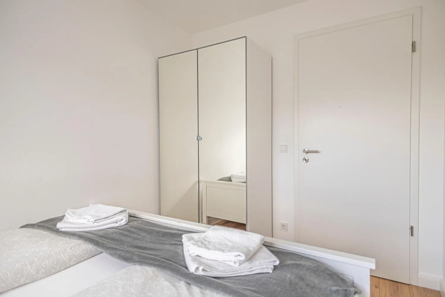 Bedroom, Bed in Arbio I Dehnhaide Apartments