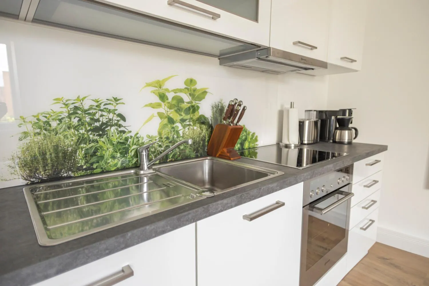 Kitchen or kitchenette in Arbio I Dehnhaide Apartments
