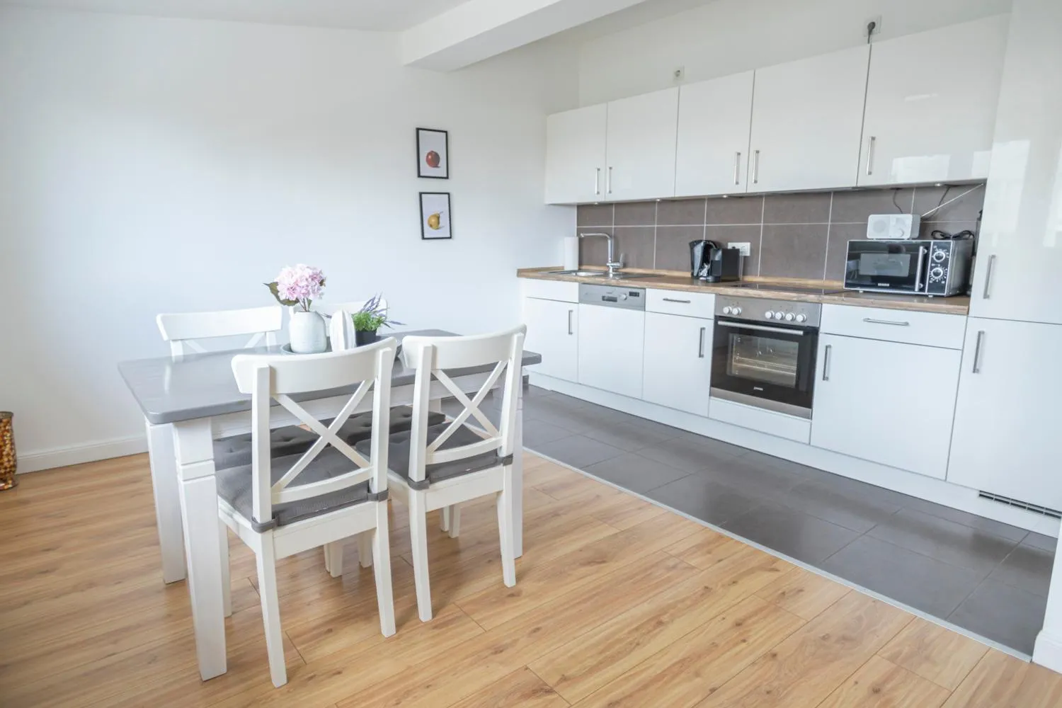 Kitchen or kitchenette in Arbio I Dehnhaide Apartments