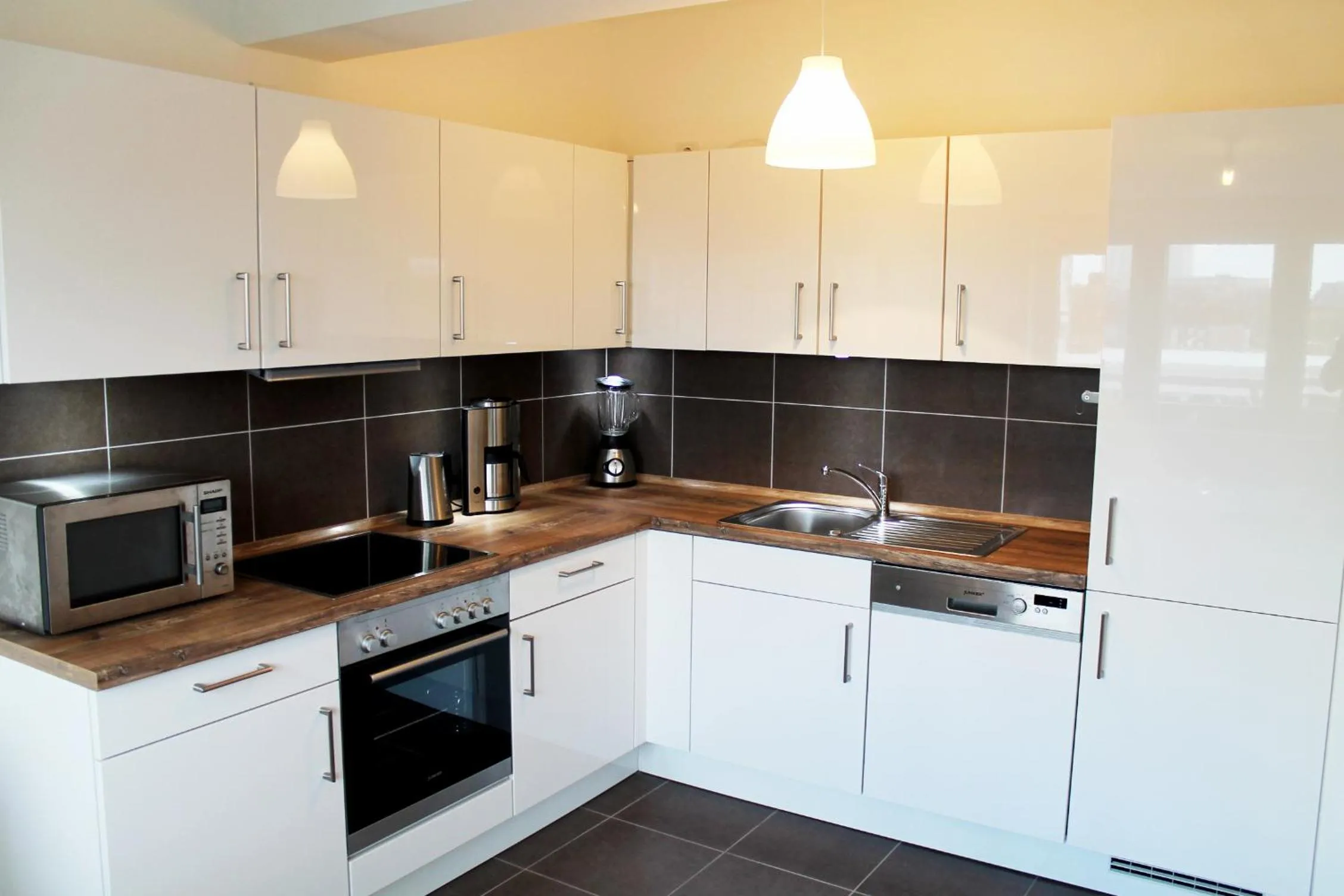 Coffee/tea facilities in Arbio I Dehnhaide Apartments