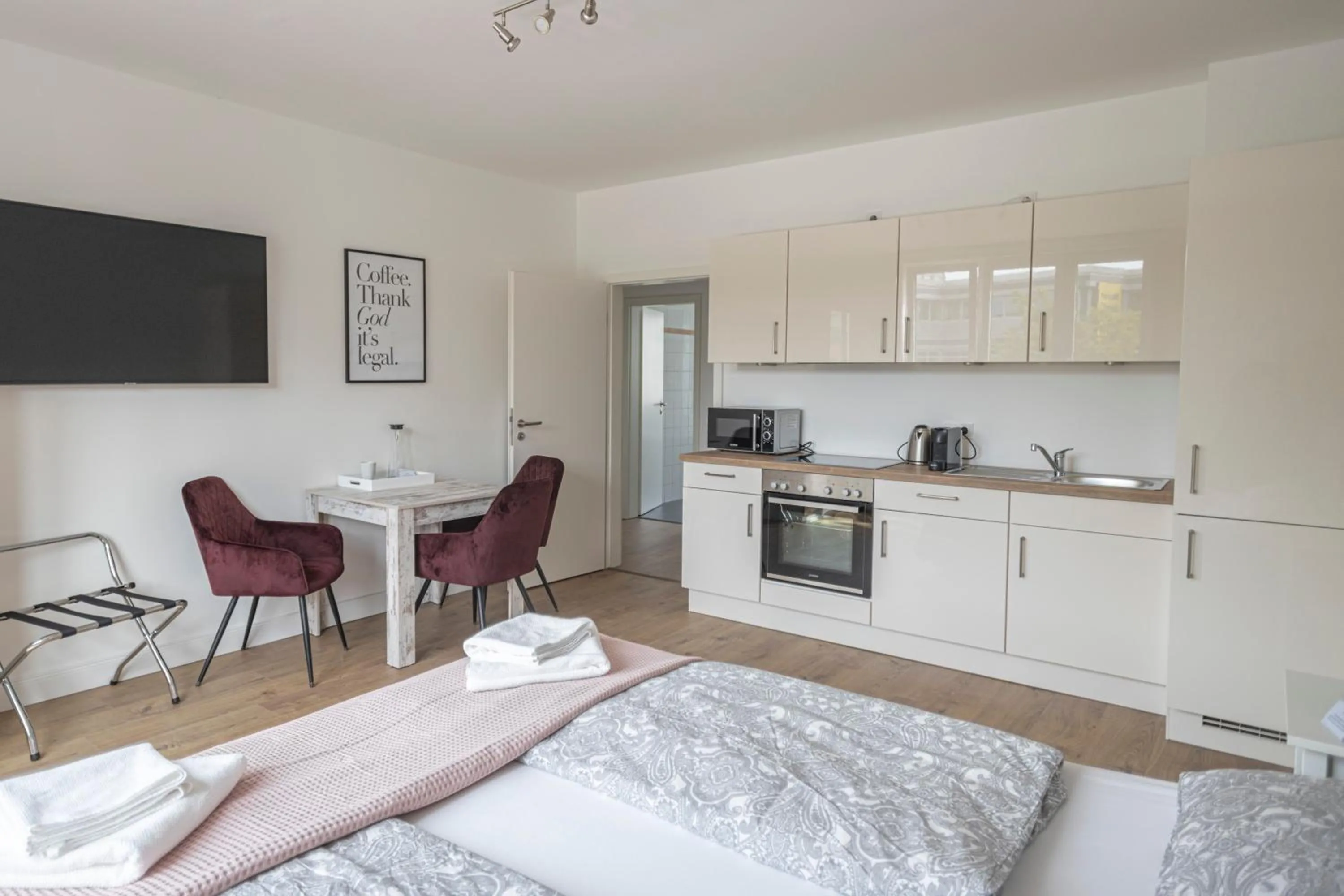 Kitchen or kitchenette in Arbio I Dehnhaide Apartments