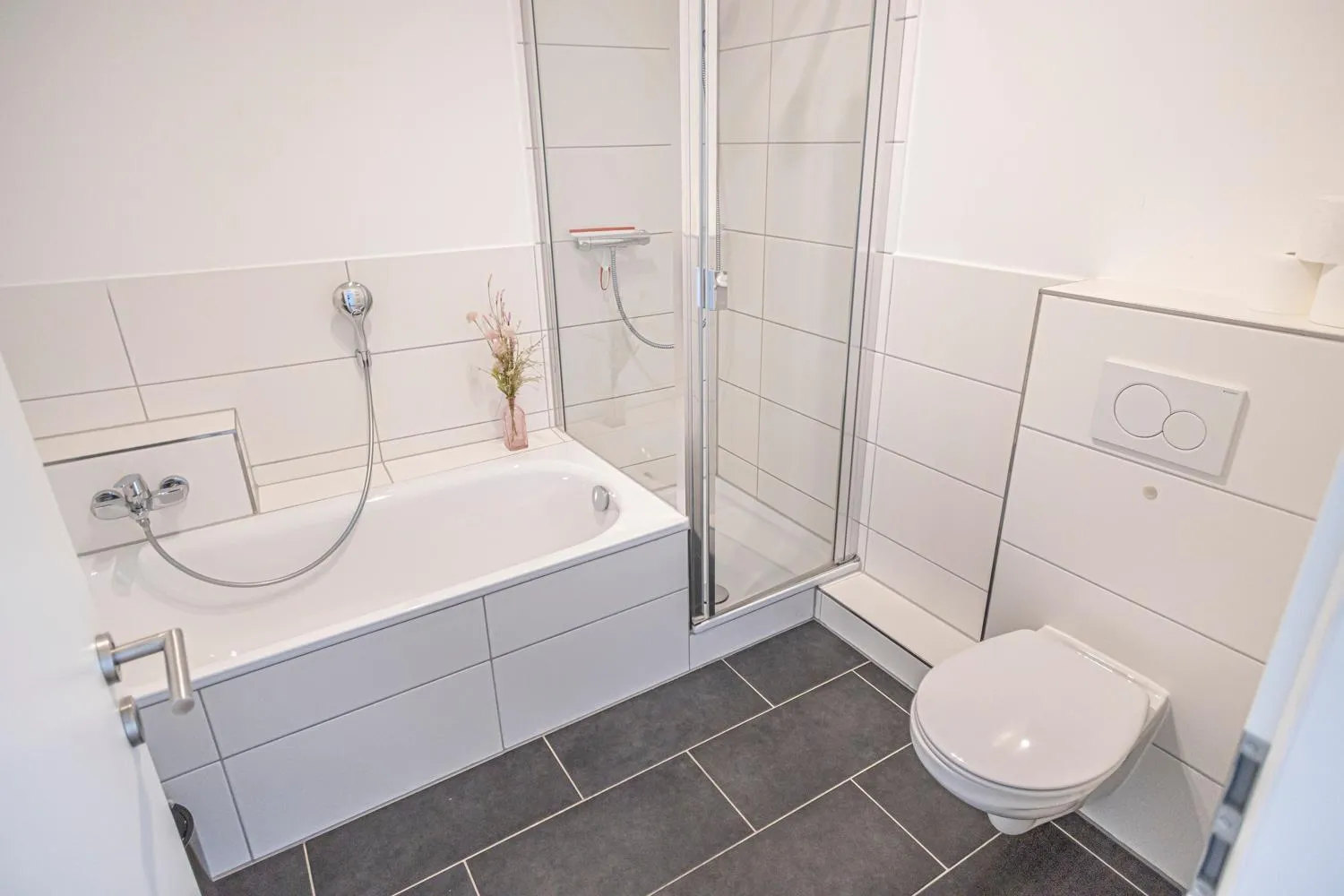 Bathroom in Arbio I Dehnhaide Apartments