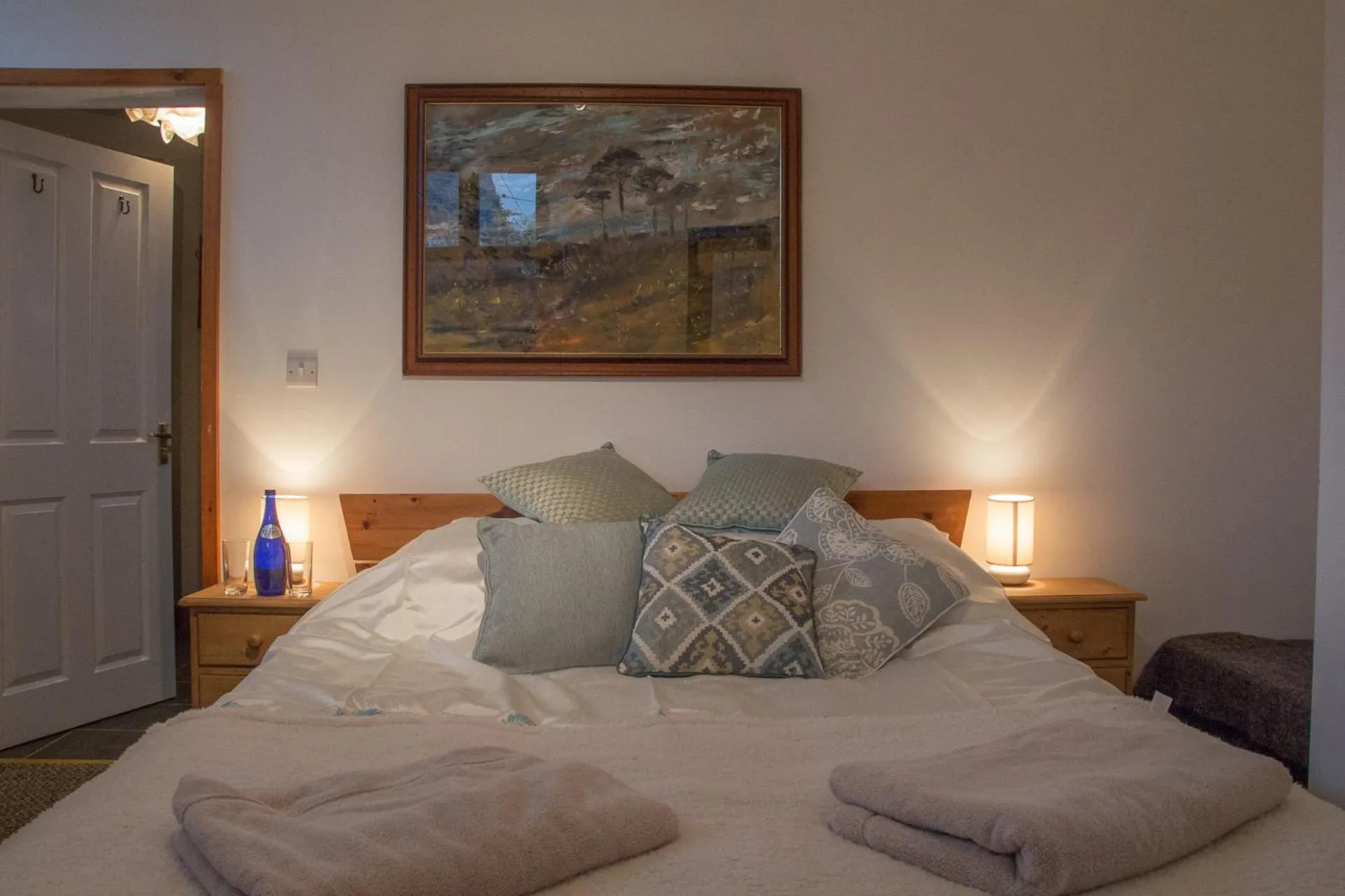 Bed in James John Hamilton House and backpacker hostel