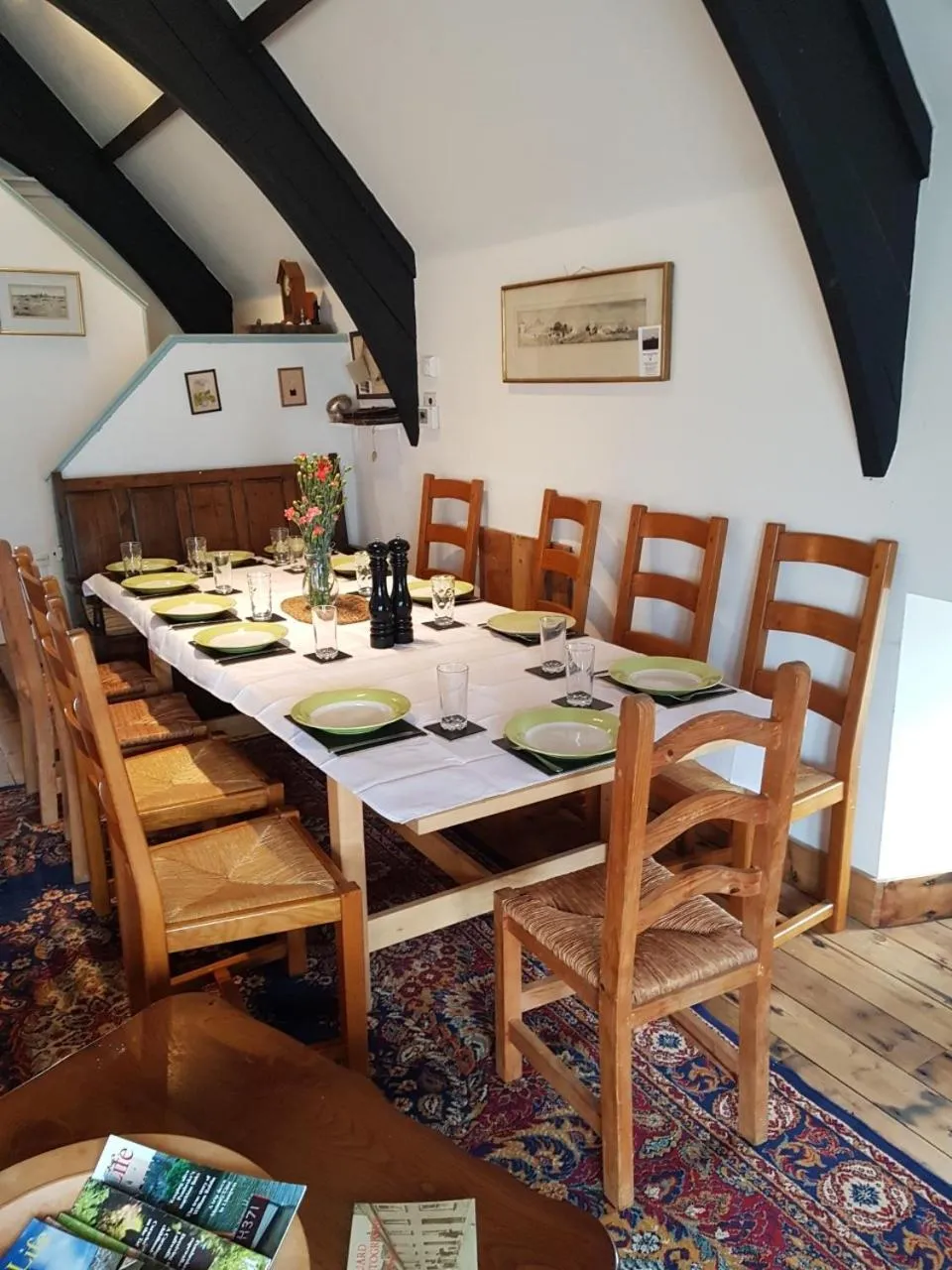 Dining area in James John Hamilton House and backpacker hostel