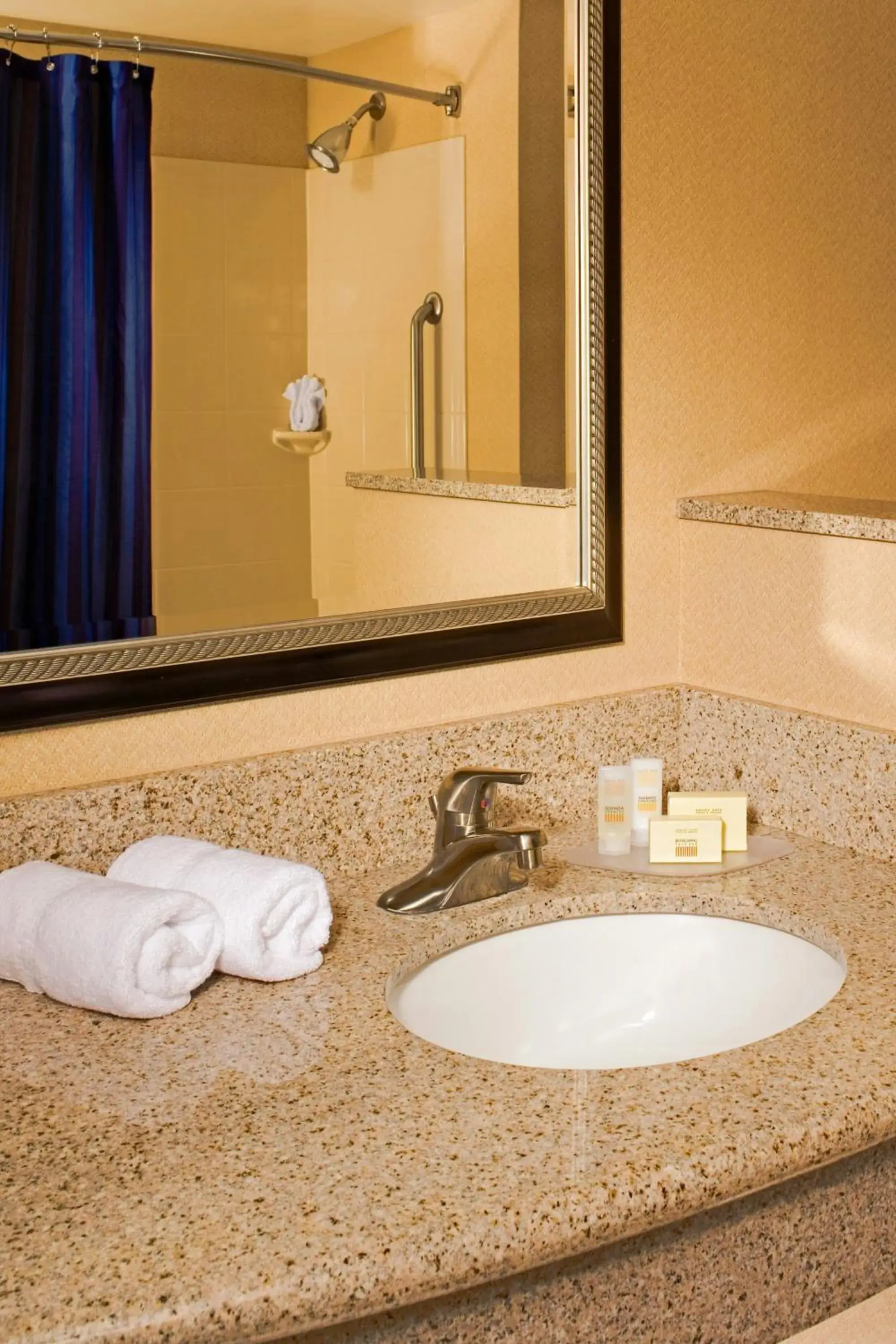 Queen Room with Two Queen Beds in Courtyard Aberdeen at Ripken Stadium Queen Room with Two Queen Beds in Courtyard Aberdeen at Ripken Stadium