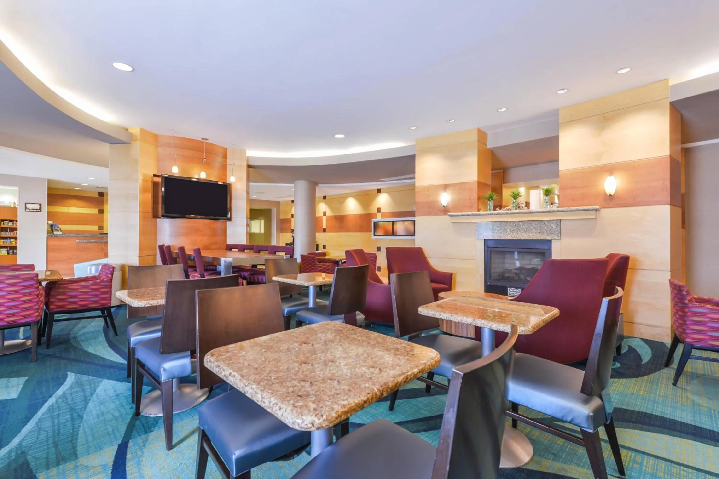 Restaurant/places to eat in SpringHill Suites Arundel Mills BWI Airport