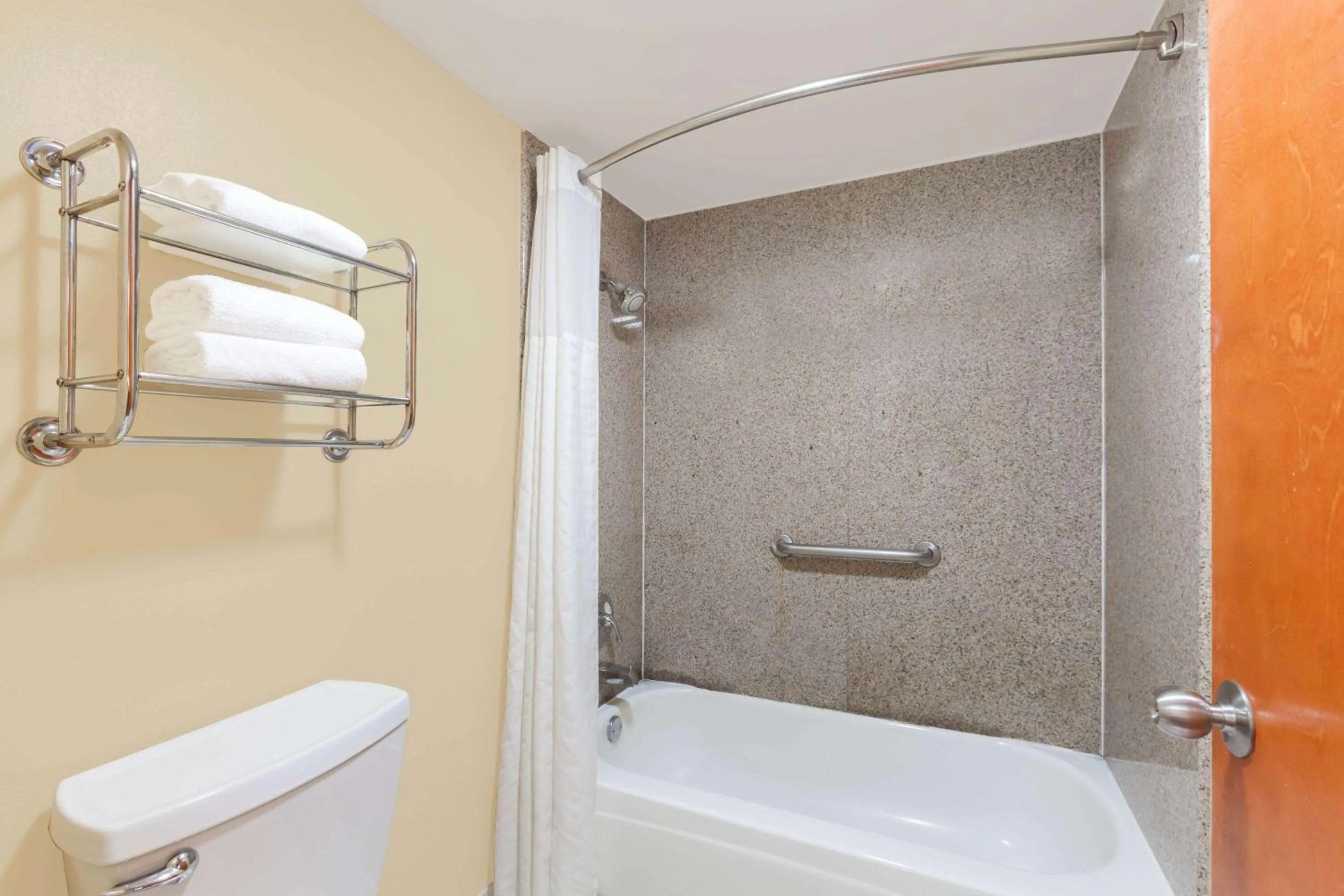 Bathroom in Super 8 by Wyndham Jacksonville AR