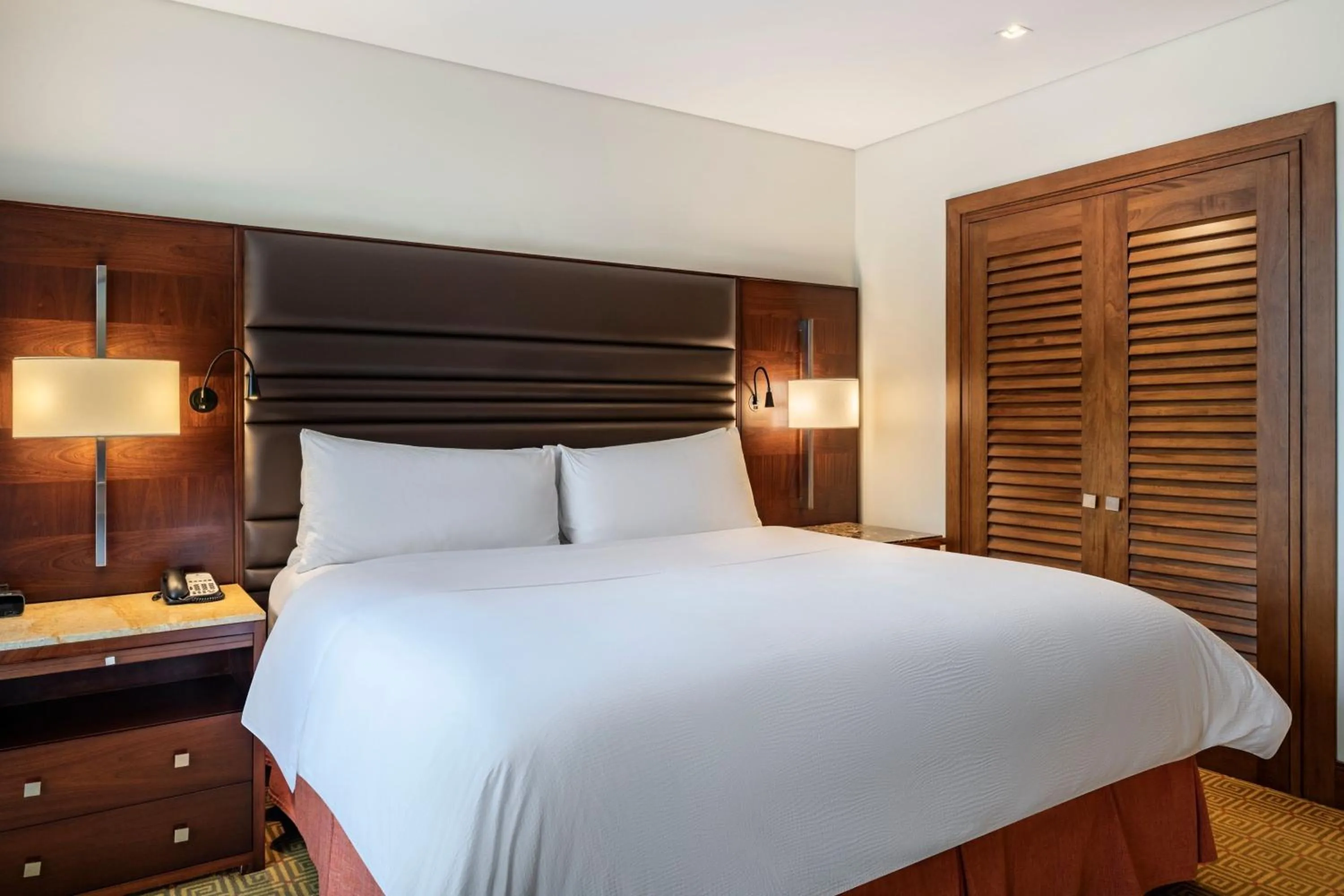 Bedroom, Bed in JW Marriott Hotel Bogotá