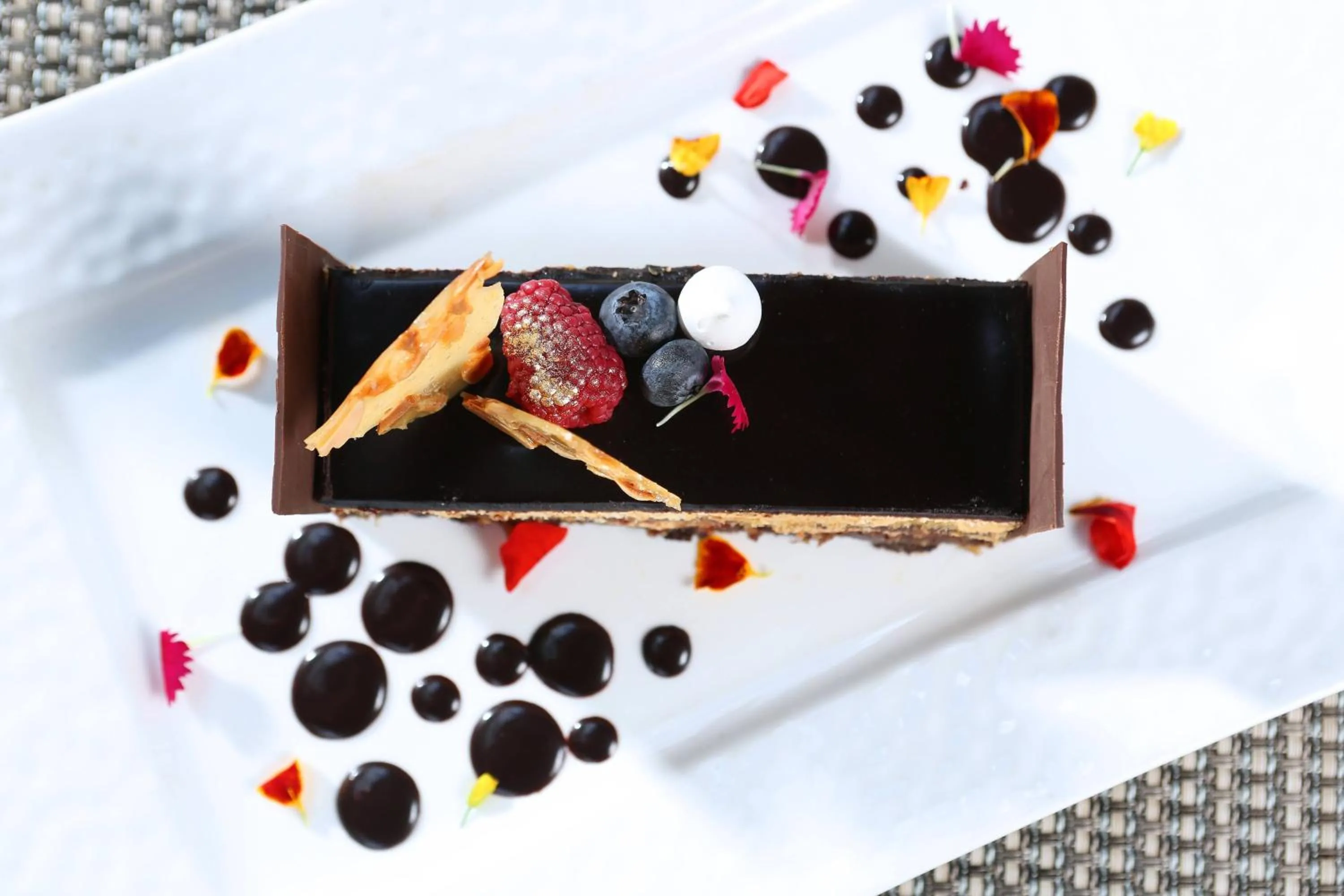 Restaurant/places to eat in JW Marriott Hotel Bogotá