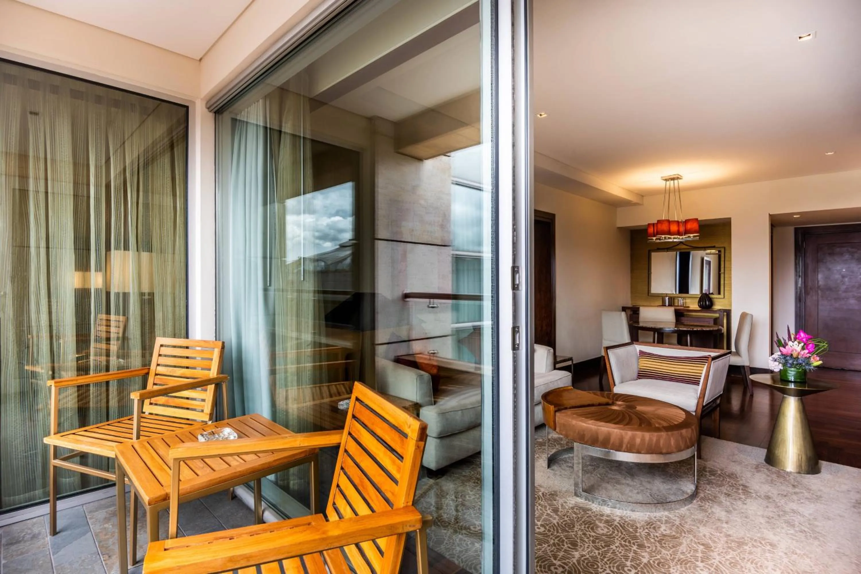 Photo of the whole room in JW Marriott Hotel Bogotá