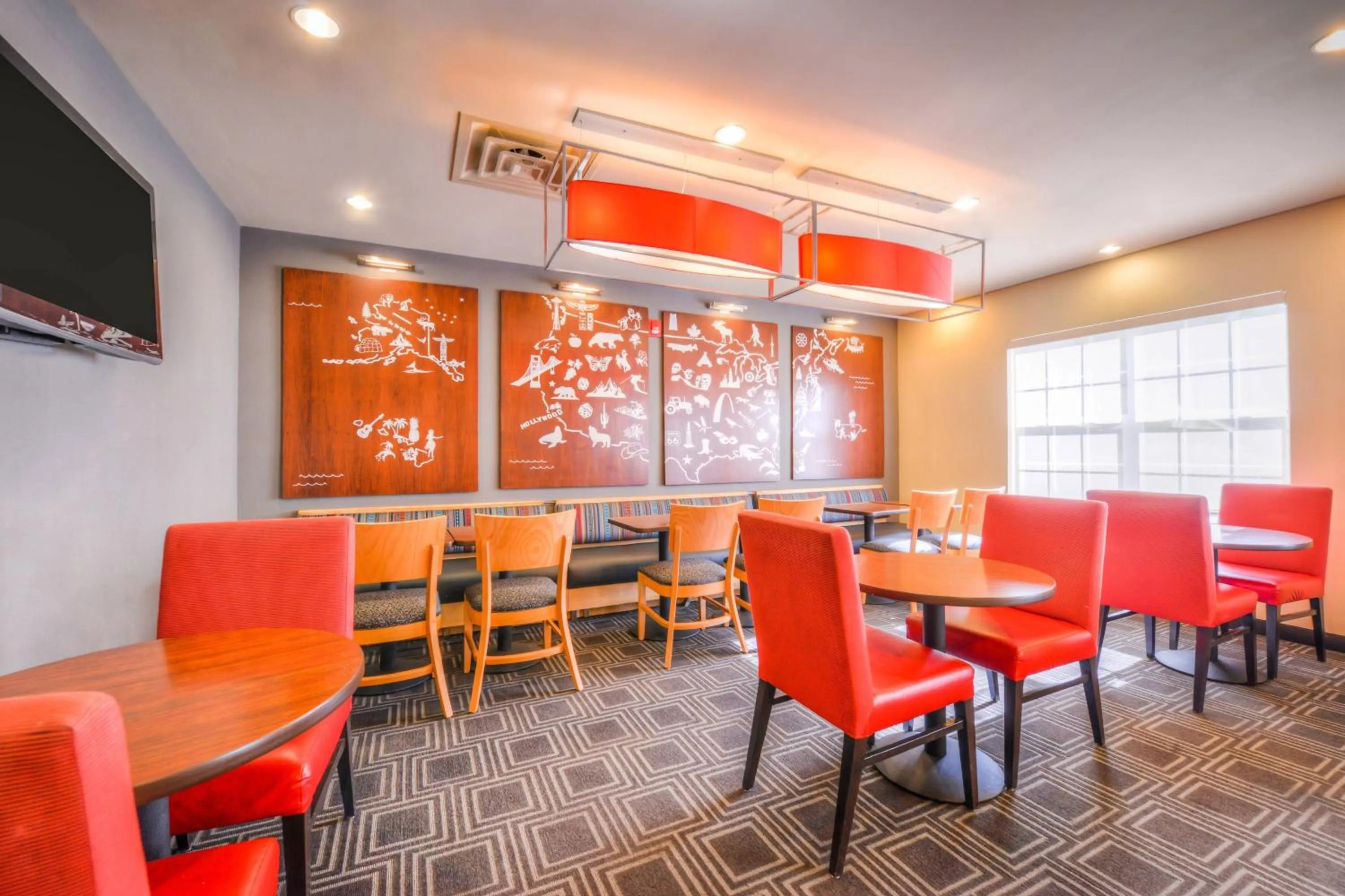 Restaurant/places to eat in TownePlace Suites Arundel Mills BWI Airport