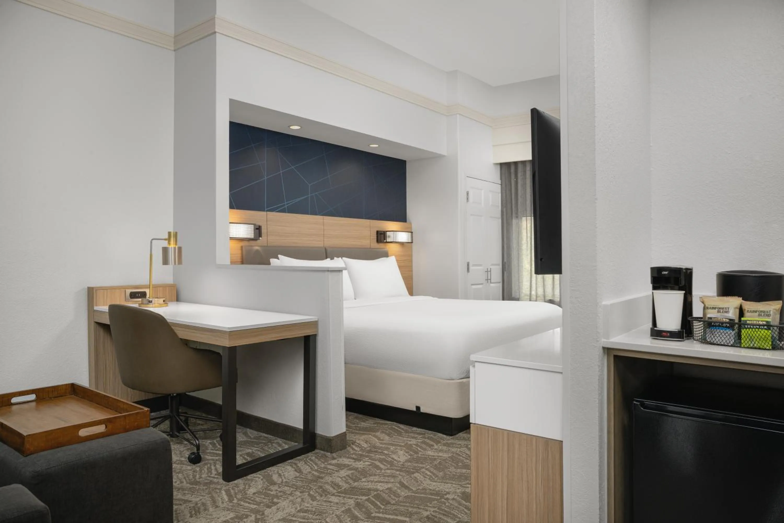 Bedroom, Bed in SpringHill Suites by Marriott Annapolis