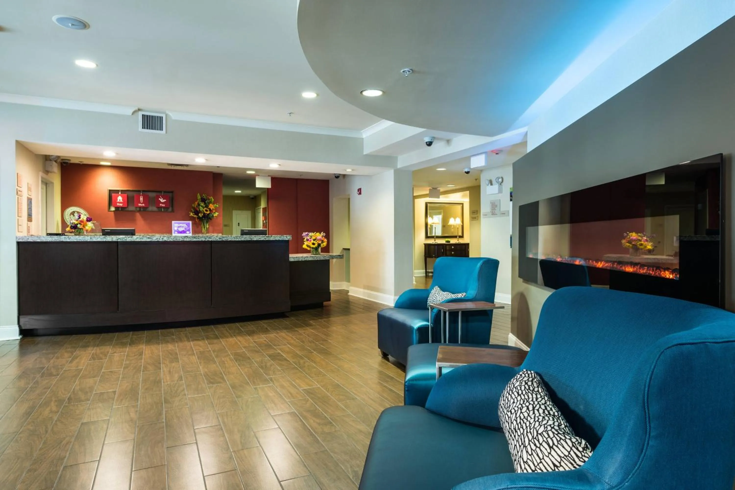Lobby or reception in TownePlace Suites by Marriott Baltimore BWI Airport
