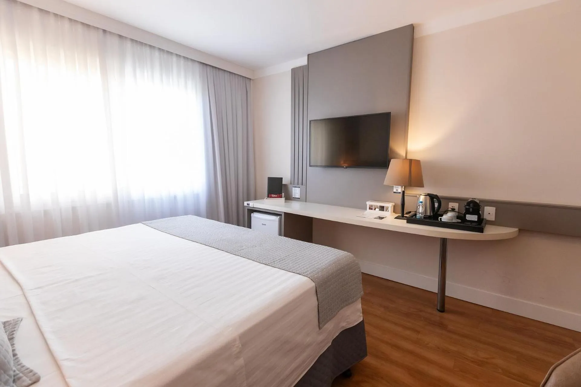 TV and multimedia, Bed in Hotel Premium Campinas
