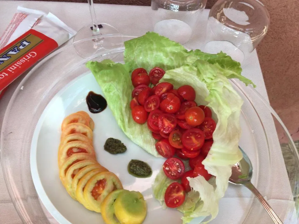 Buffet breakfast in Casa Realia