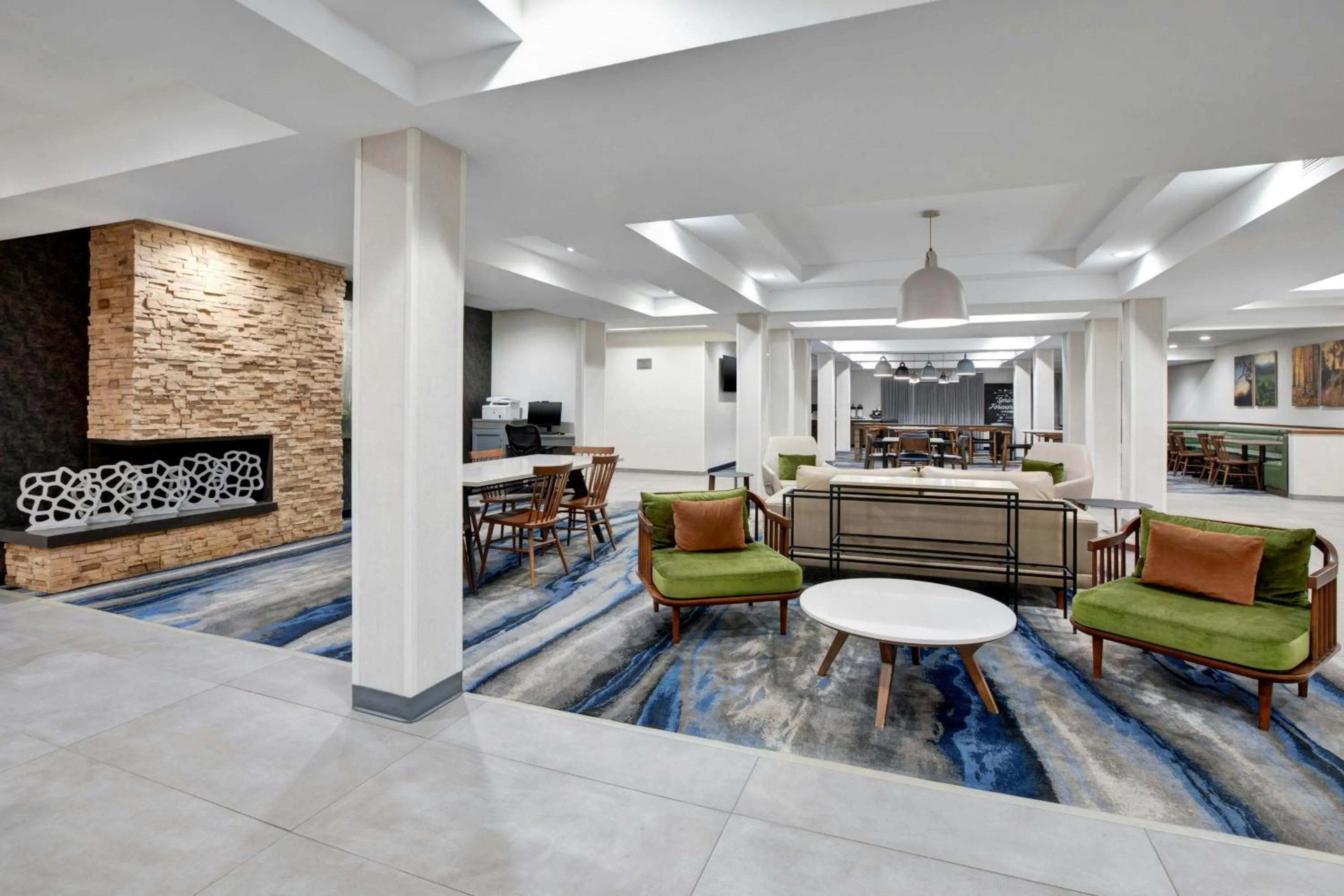 Lobby or reception in Fairfield Inn & Suites Columbia Northeast