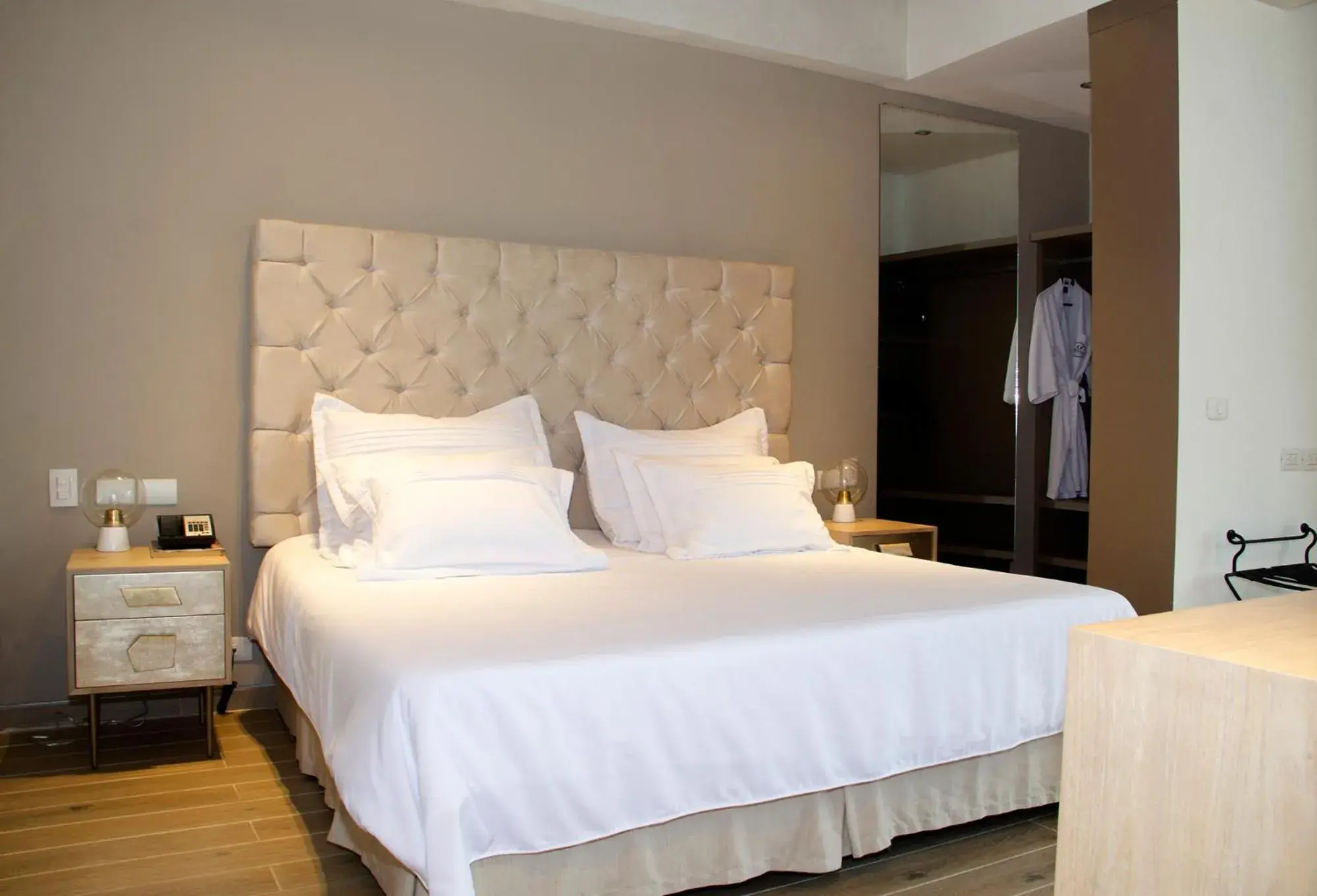 Bed in Country International Hotel Bed in Country International Hotel