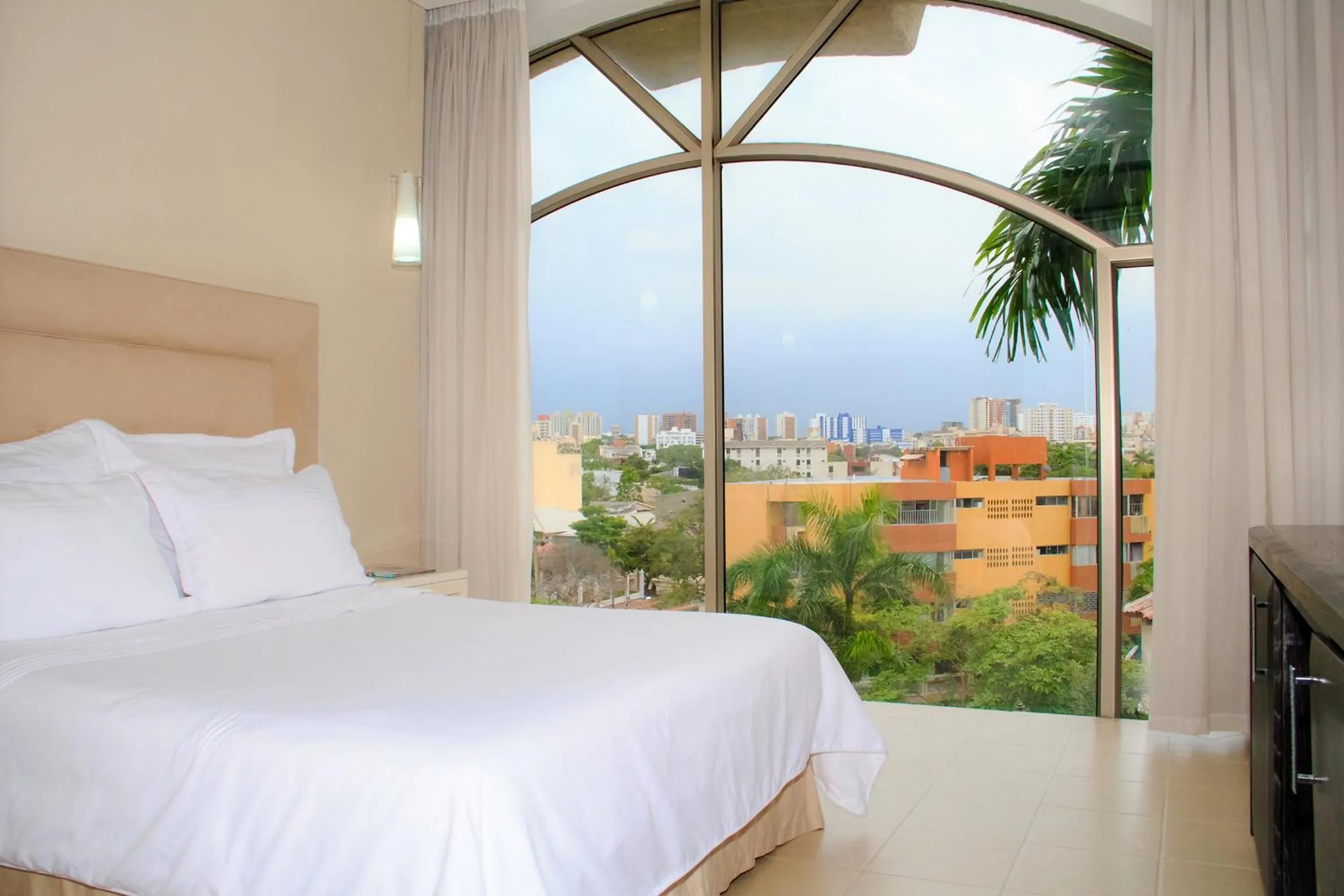 View (from property/room), Bed in Country International Hotel