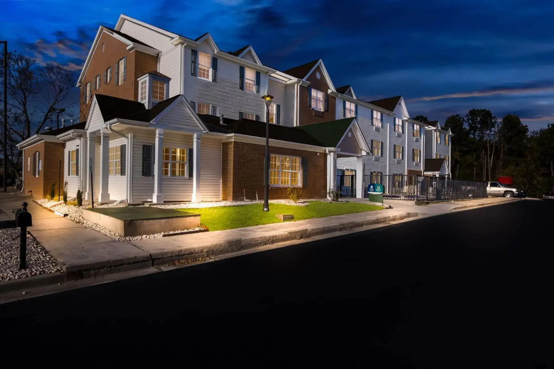 Property building in MainStay Suites Columbia Harbison Property building in MainStay Suites Columbia Harbison