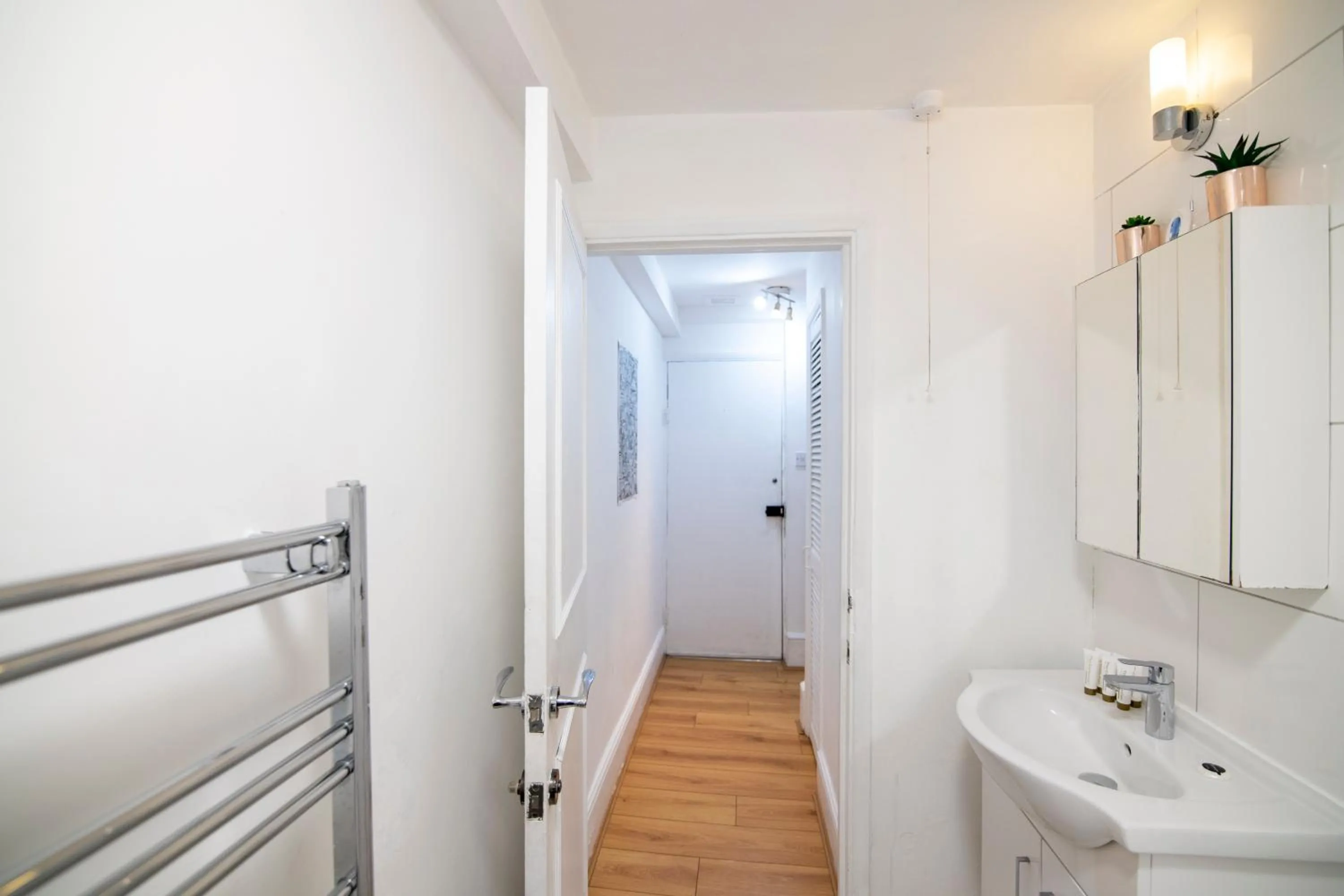 ItalianFlat - Warwick