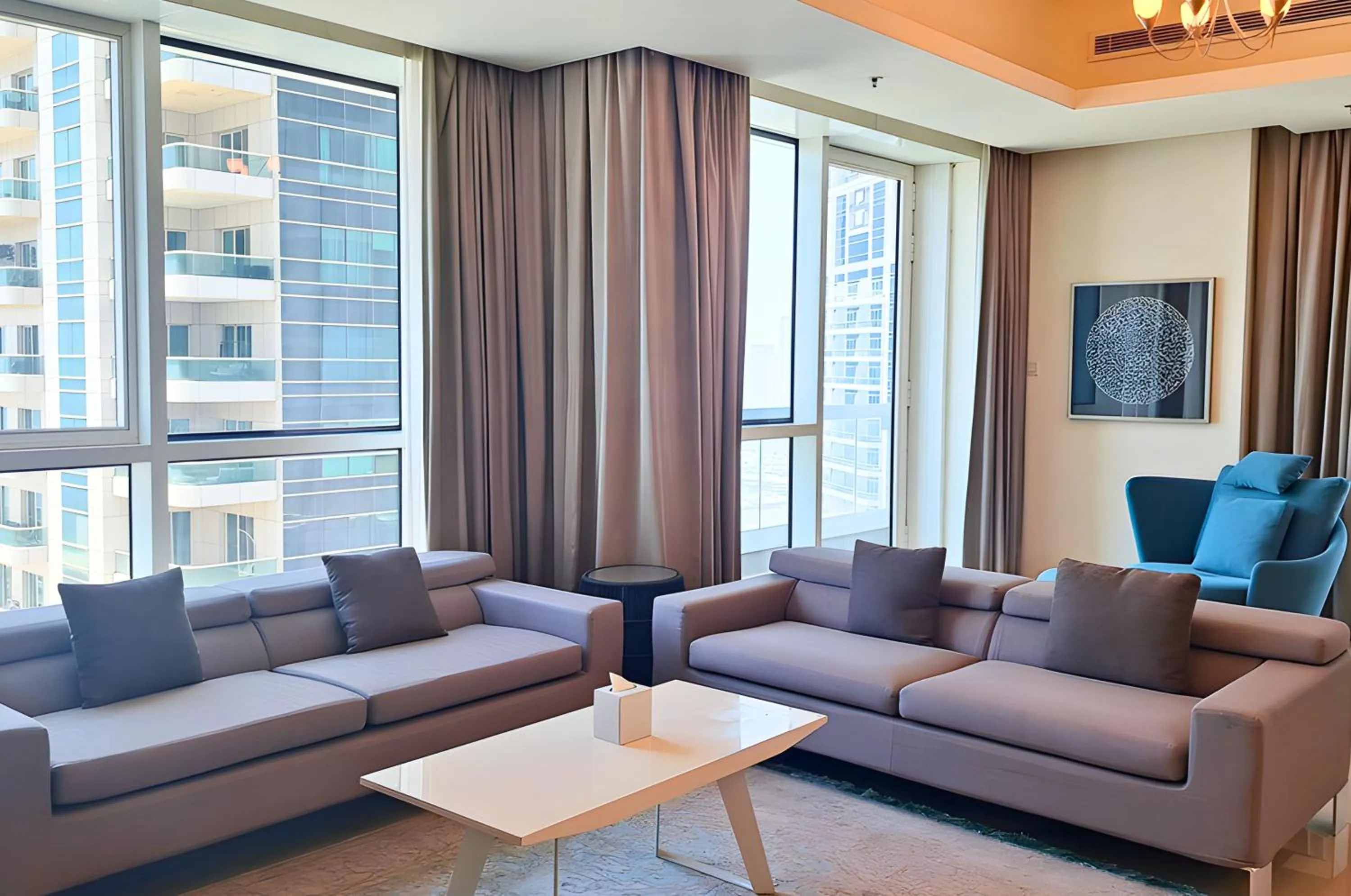 Seating area in Barceló Residences Dubai Marina