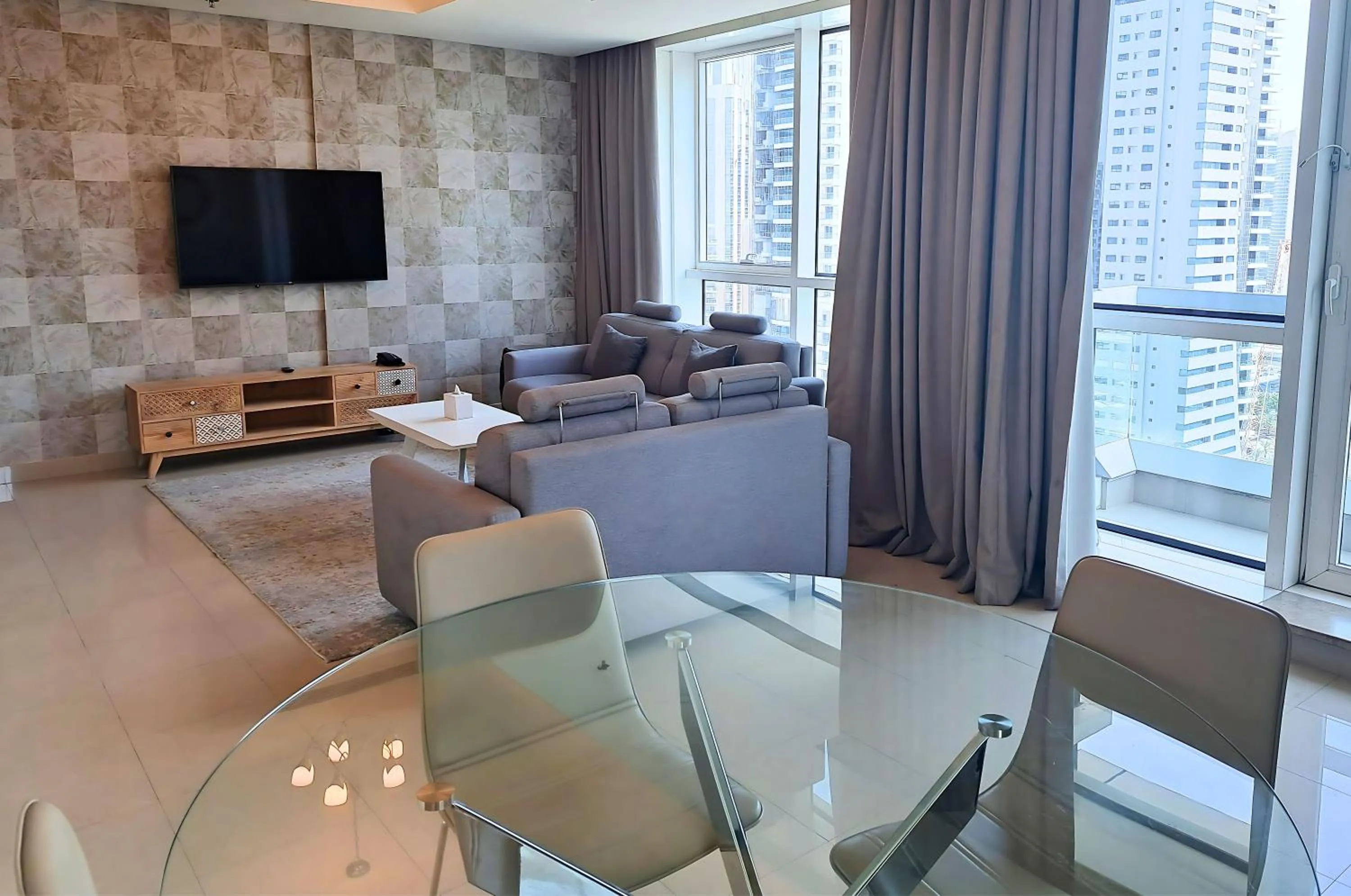 Living room in Barceló Residences Dubai Marina