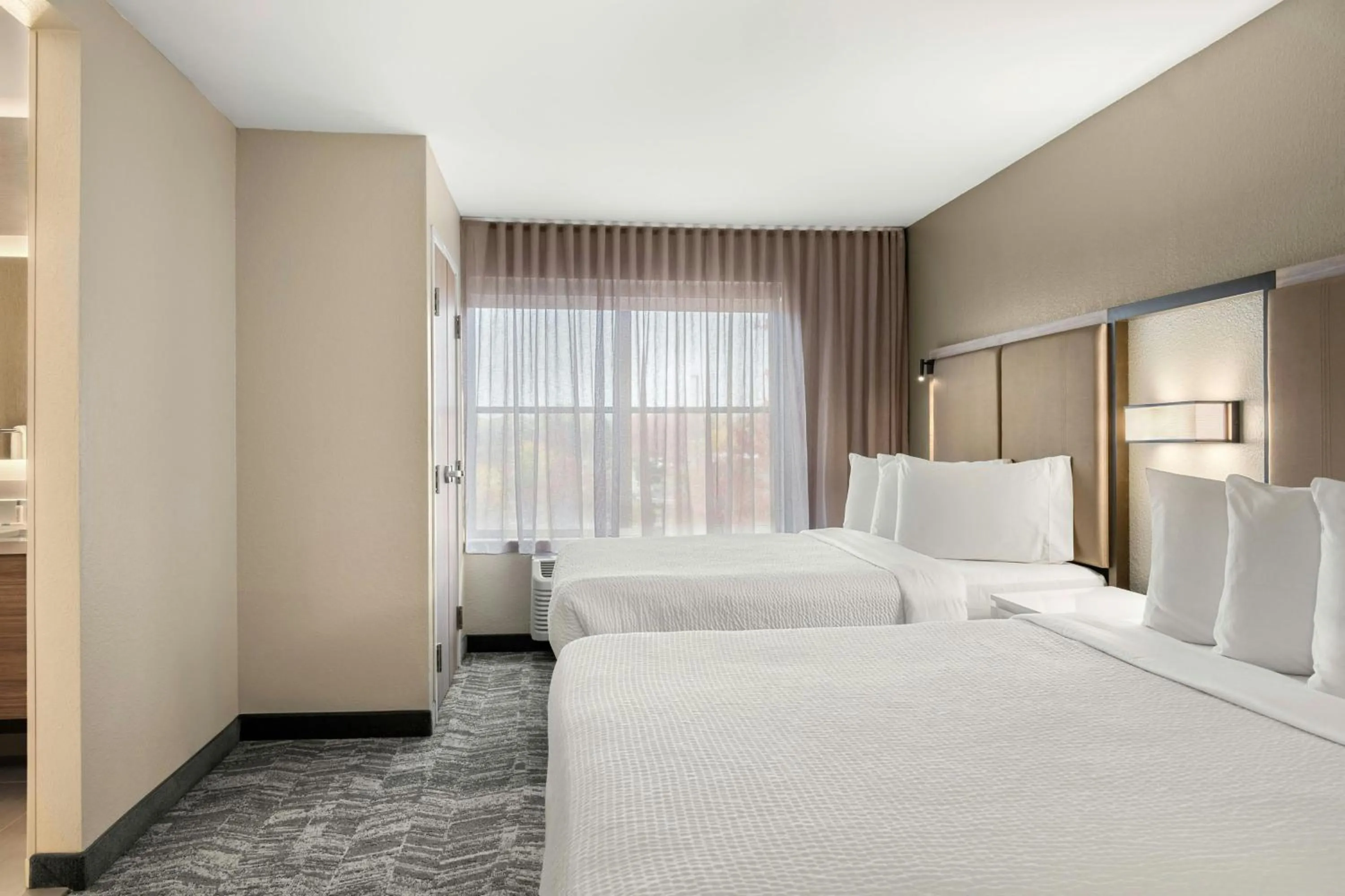 Bedroom, Bed in SpringHill Suites by Marriott Chicago Bolingbrook